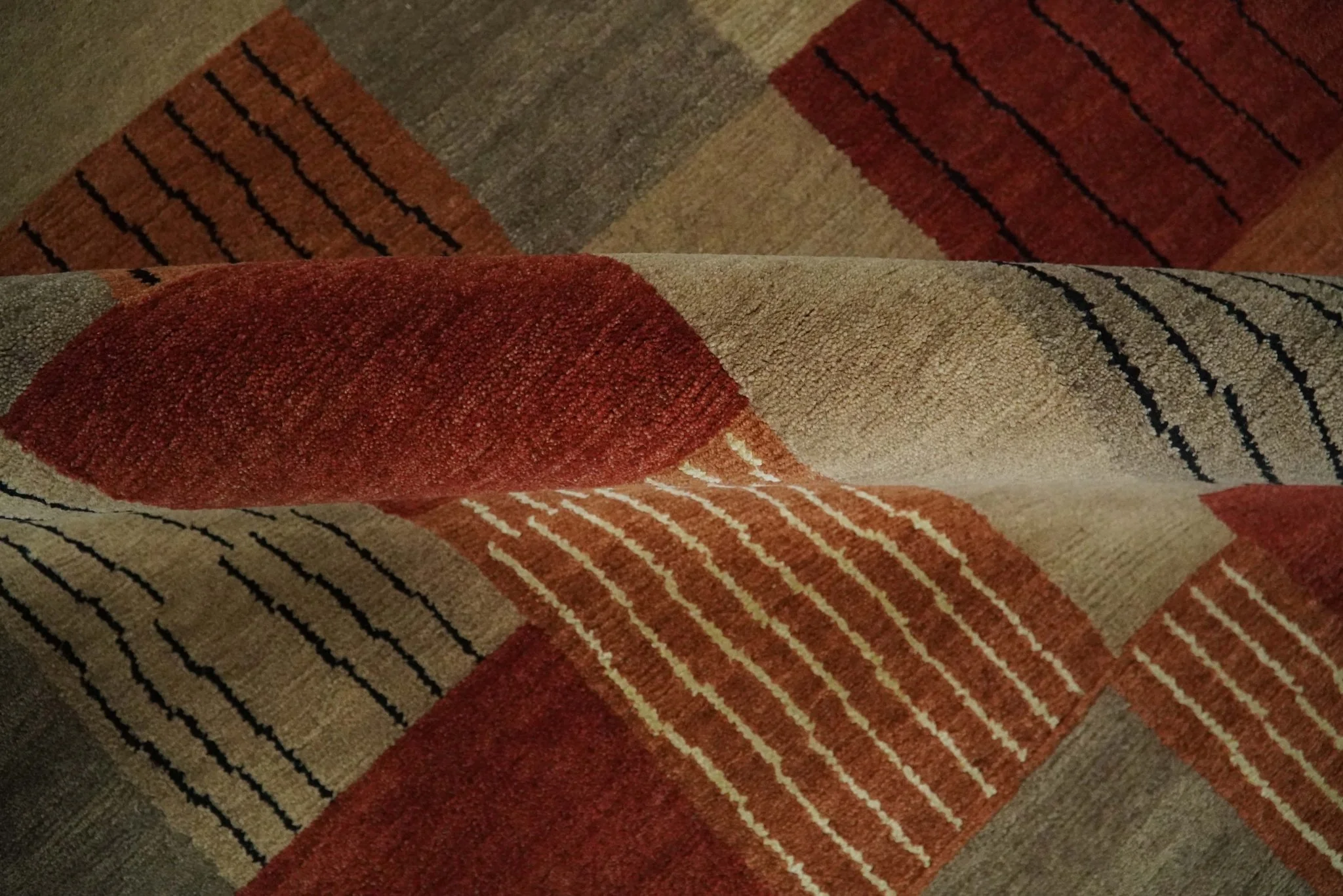 Modern Geometrical Brown, Rust, Gray and Beige Handloom 6x8 wool and Art Silk Area Rug - Image 6