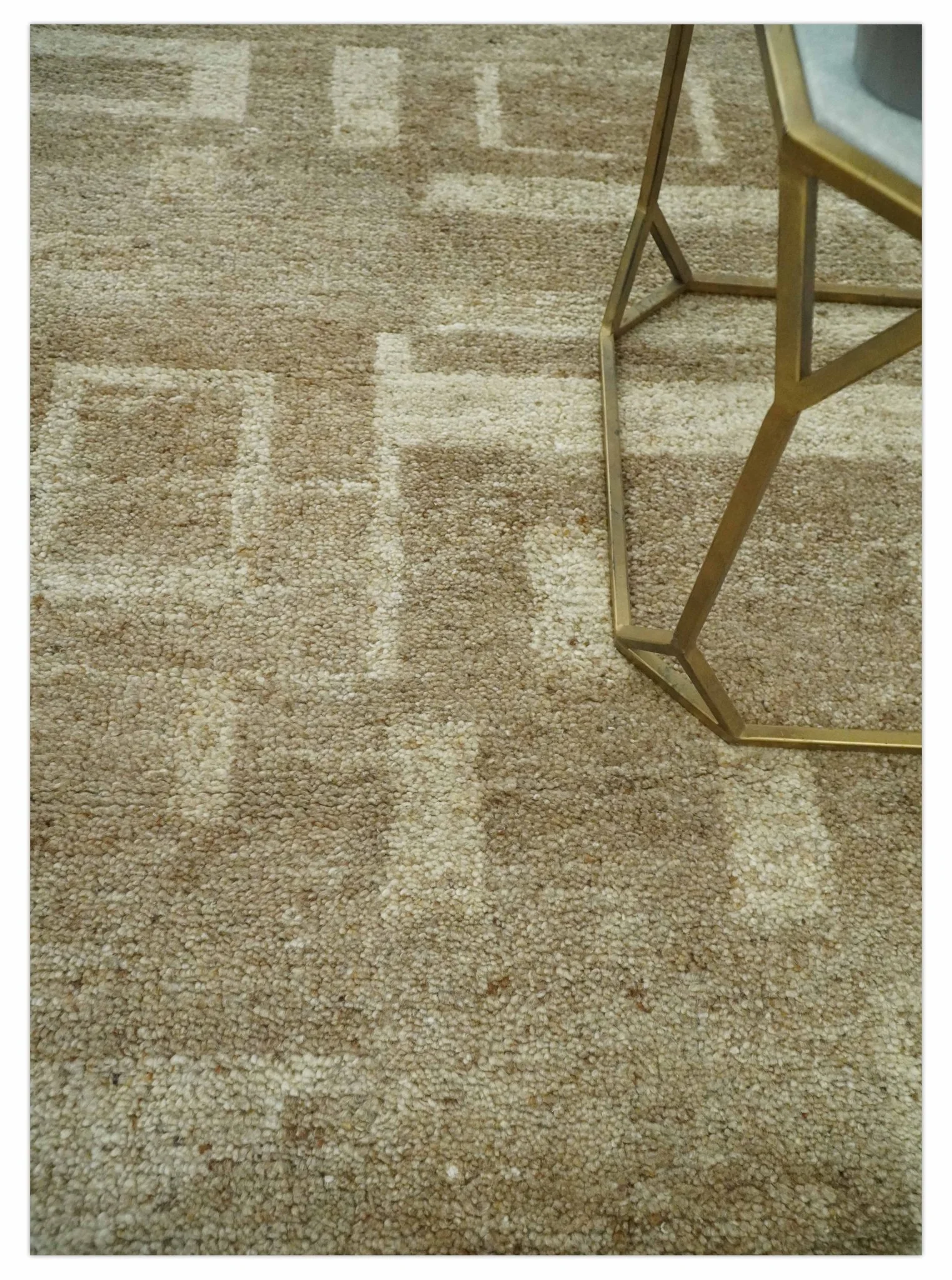 Modern Geometrical Dark Beige and Ivory Hand Knotted 5x8 Wool Area Rug - Image 3