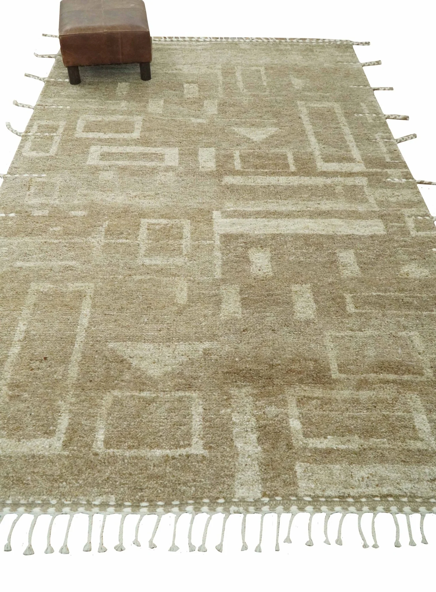 Modern Geometrical Dark Beige and Ivory Hand Knotted 5x8 Wool Area Rug - Image 4