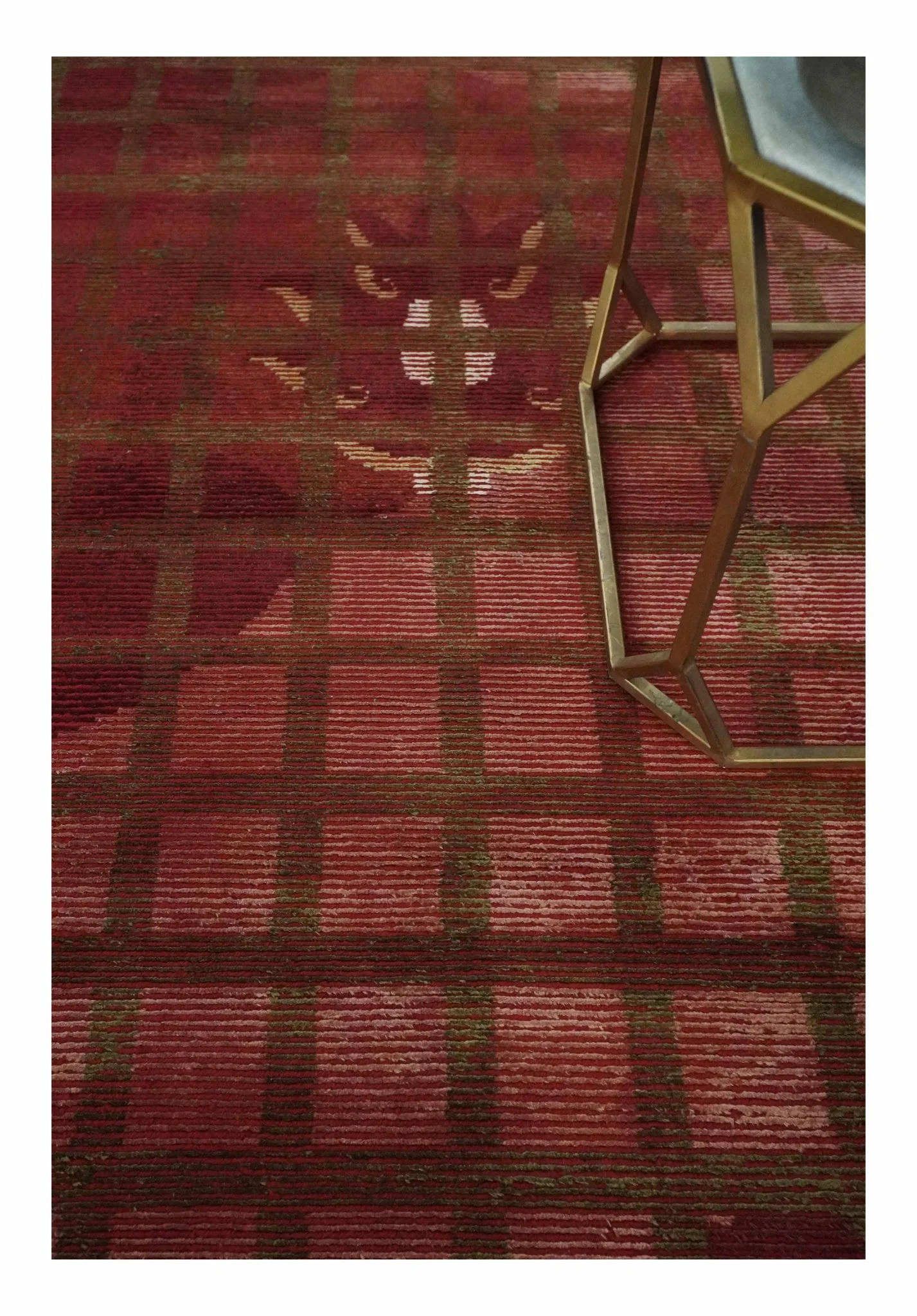 Modern Geometrical Maroon, Green and Ivory Hand knotted 5x8 wool and Art Silk Area Rug - Image 2