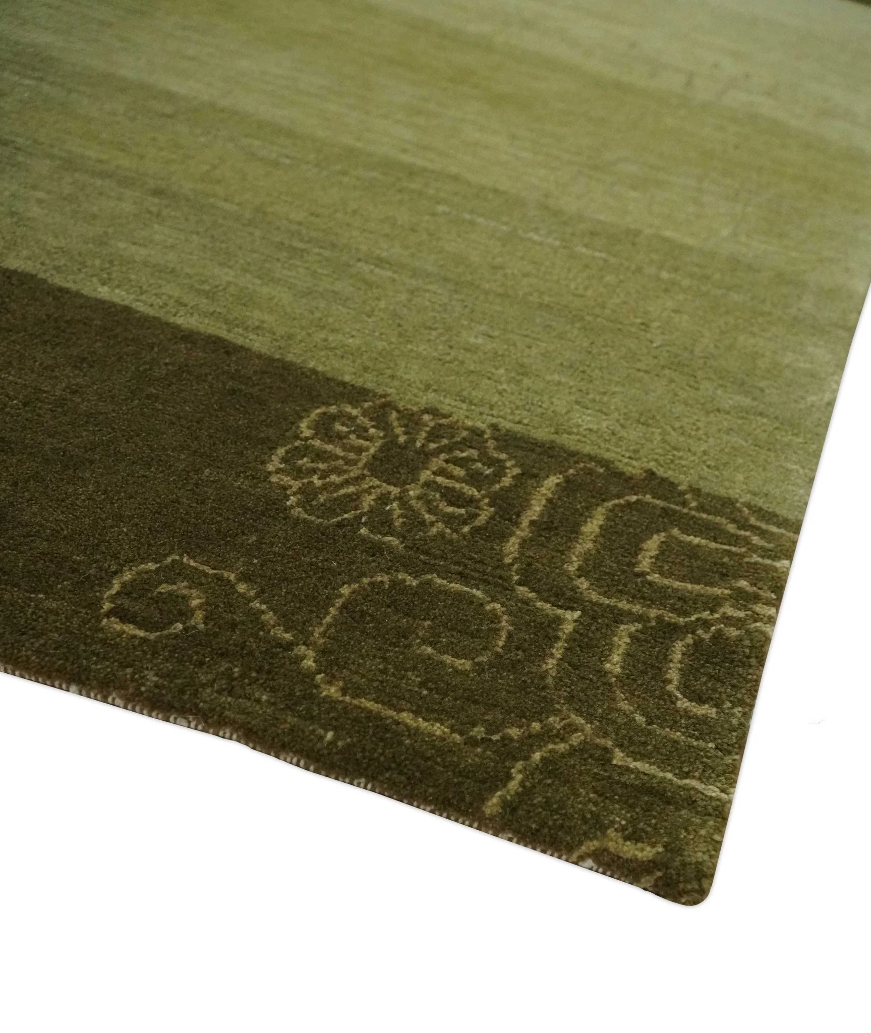 Geometrical Olive and Ivory Floral design Hand knotted 6x8 wool and Art Silk Area Rug - Image 5