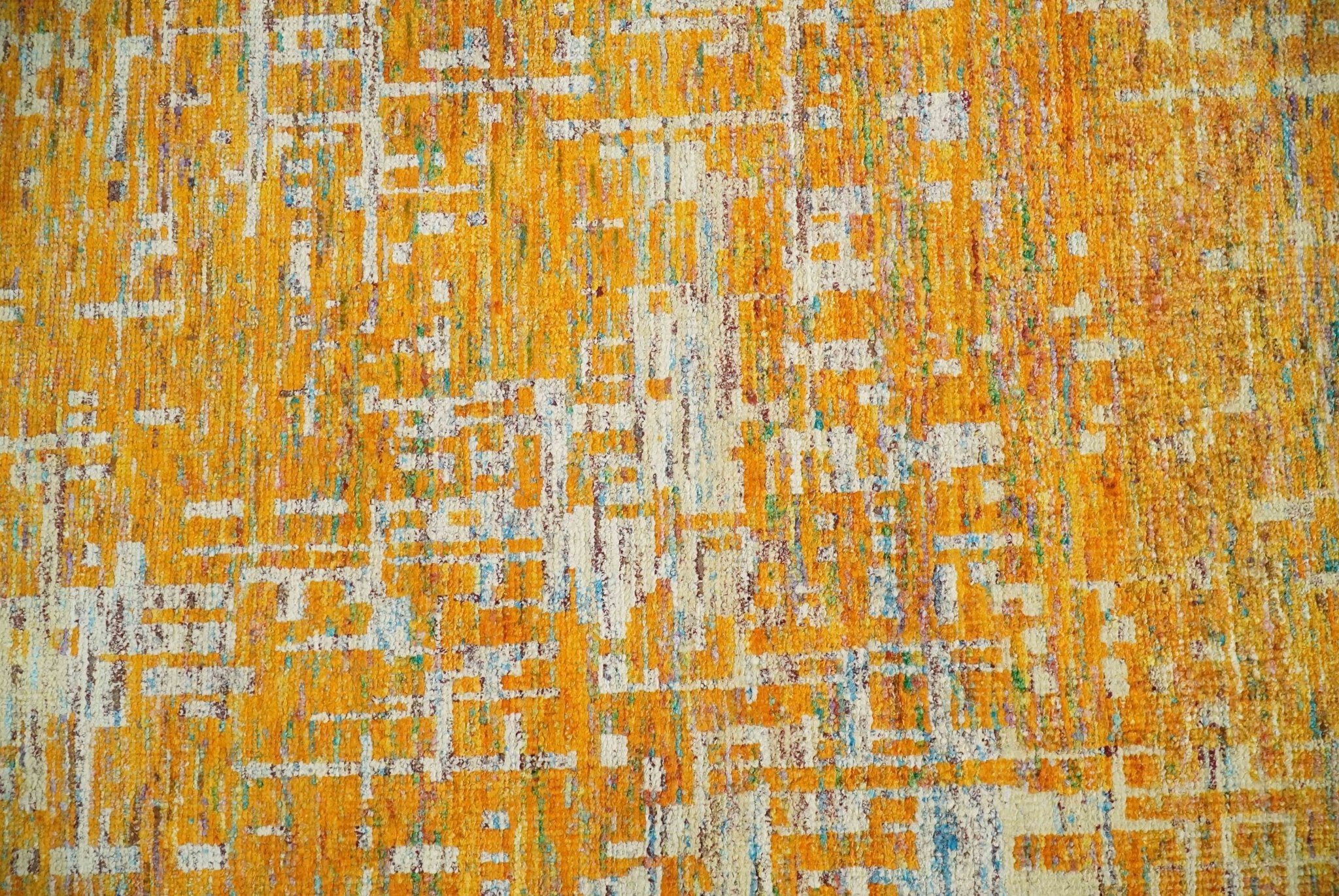 Gold and Ivory Modern Abstract 5x8 Recycled Art Silk Area Rug - Image 4