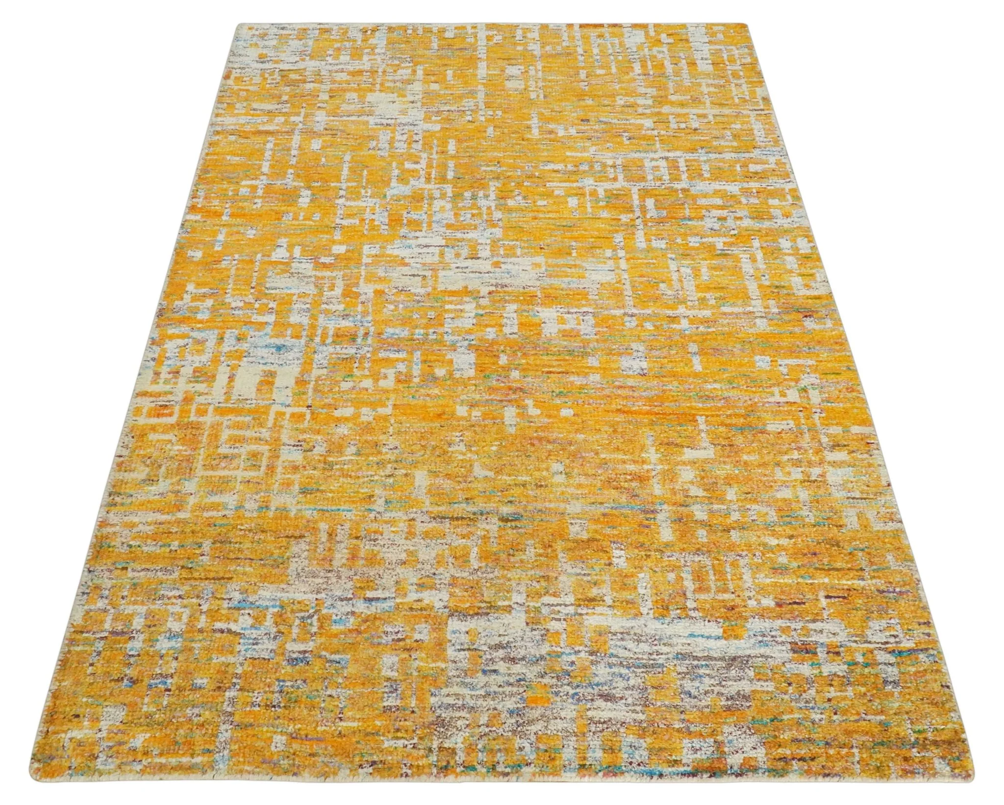 Gold and Ivory Modern Abstract 5x8 Recycled Art Silk Area Rug - Image 9