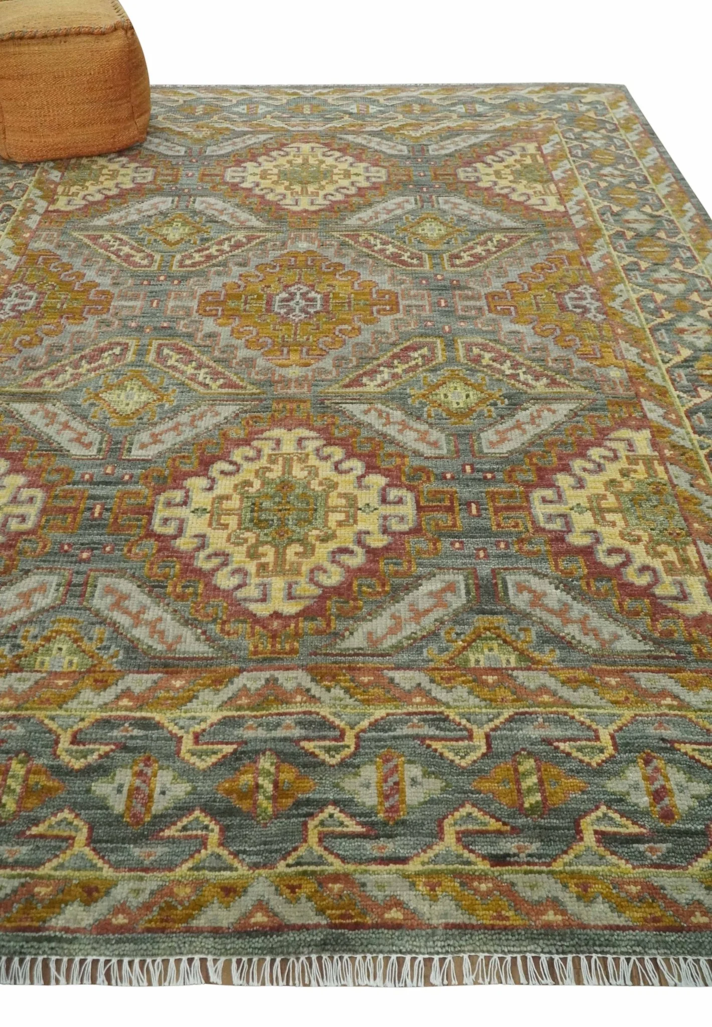 Hand Knotted Gold and Charcoal 8x10 Oriental Traditional Wool Area Rug - Image 3