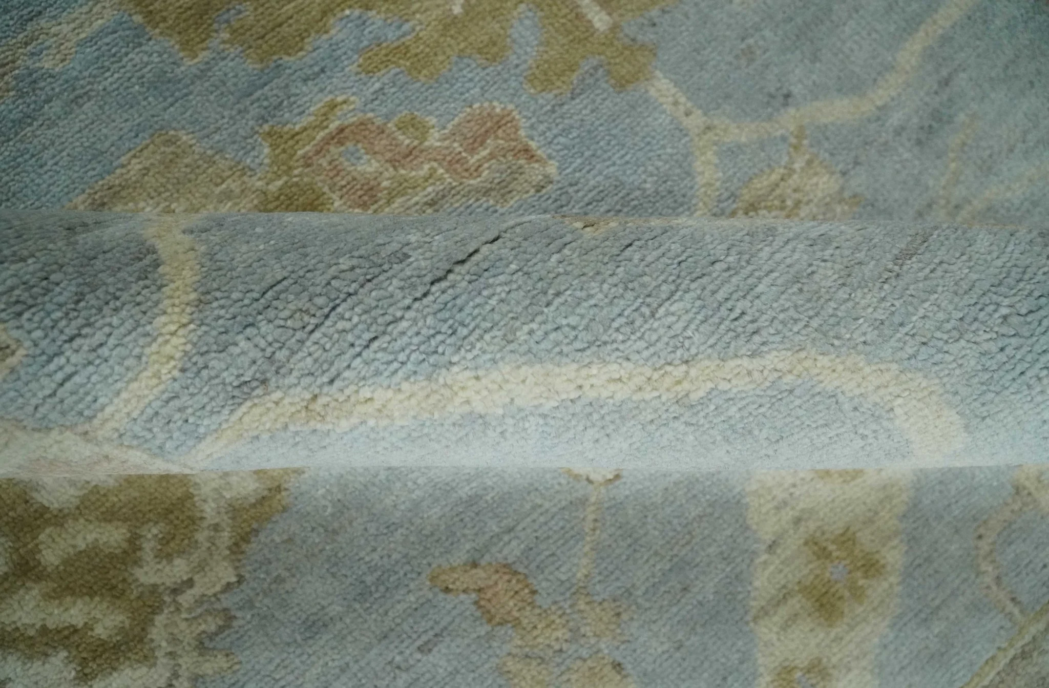 Antique style Gray and Beige Hand knotted Traditional Oushak wool Area Rug - Image 7