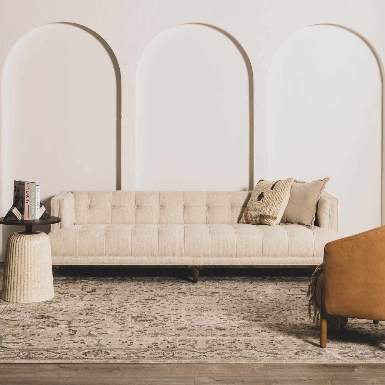 Gray And Beige Traditional Style medallion Rug - Image 4