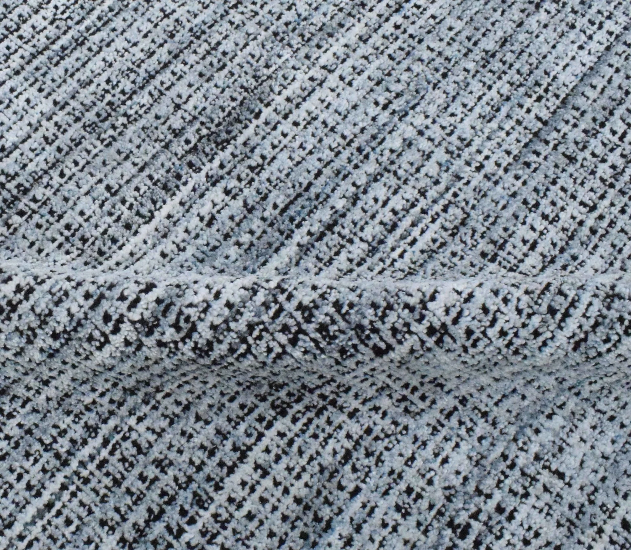 Gray and Black Handmade Area Rug Made With Fine Viscose - Image 8