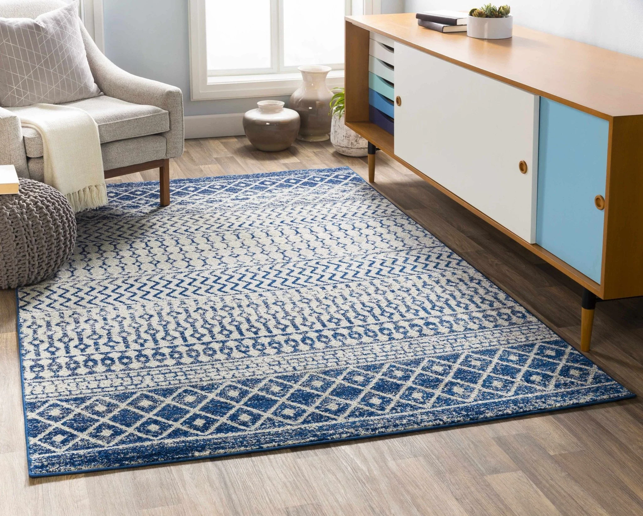 Greeley Gray And Blue Bohemian Style Area Rug - Image 4