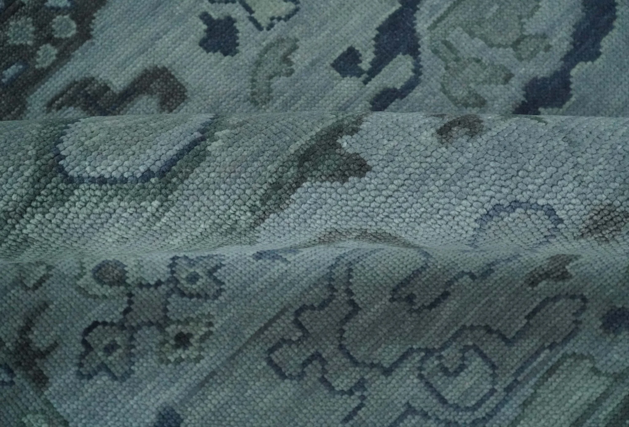 Gray and Charcoal Antique look Hand knotted Traditional Oushak wool Area Rug - Image 6