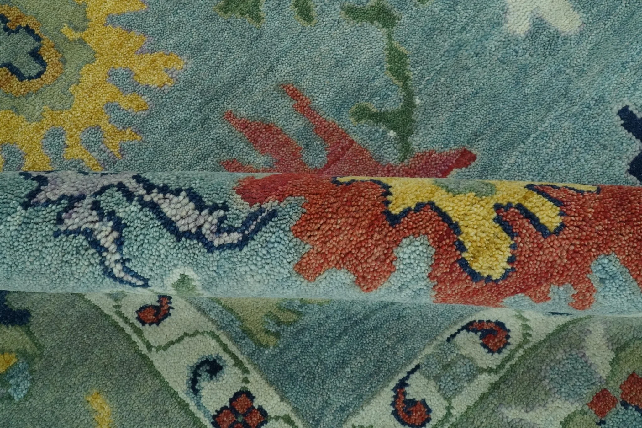 Vibrant Colorful 8x10 Gray and green Hand Knotted Traditional Oushak wool rug - Image 6