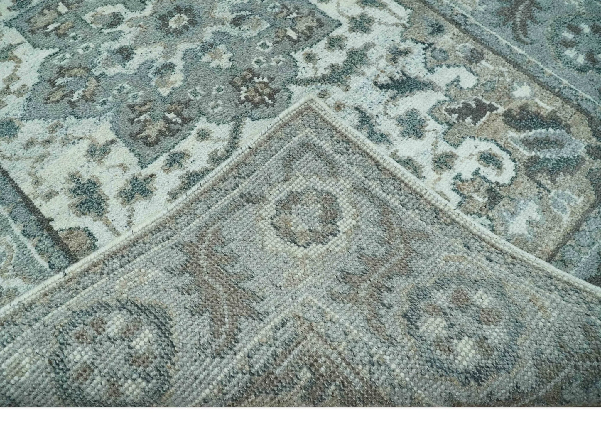 Gray and Ivory Traditional Heriz Hand Knotted 5x8 wool area rug - Image 6