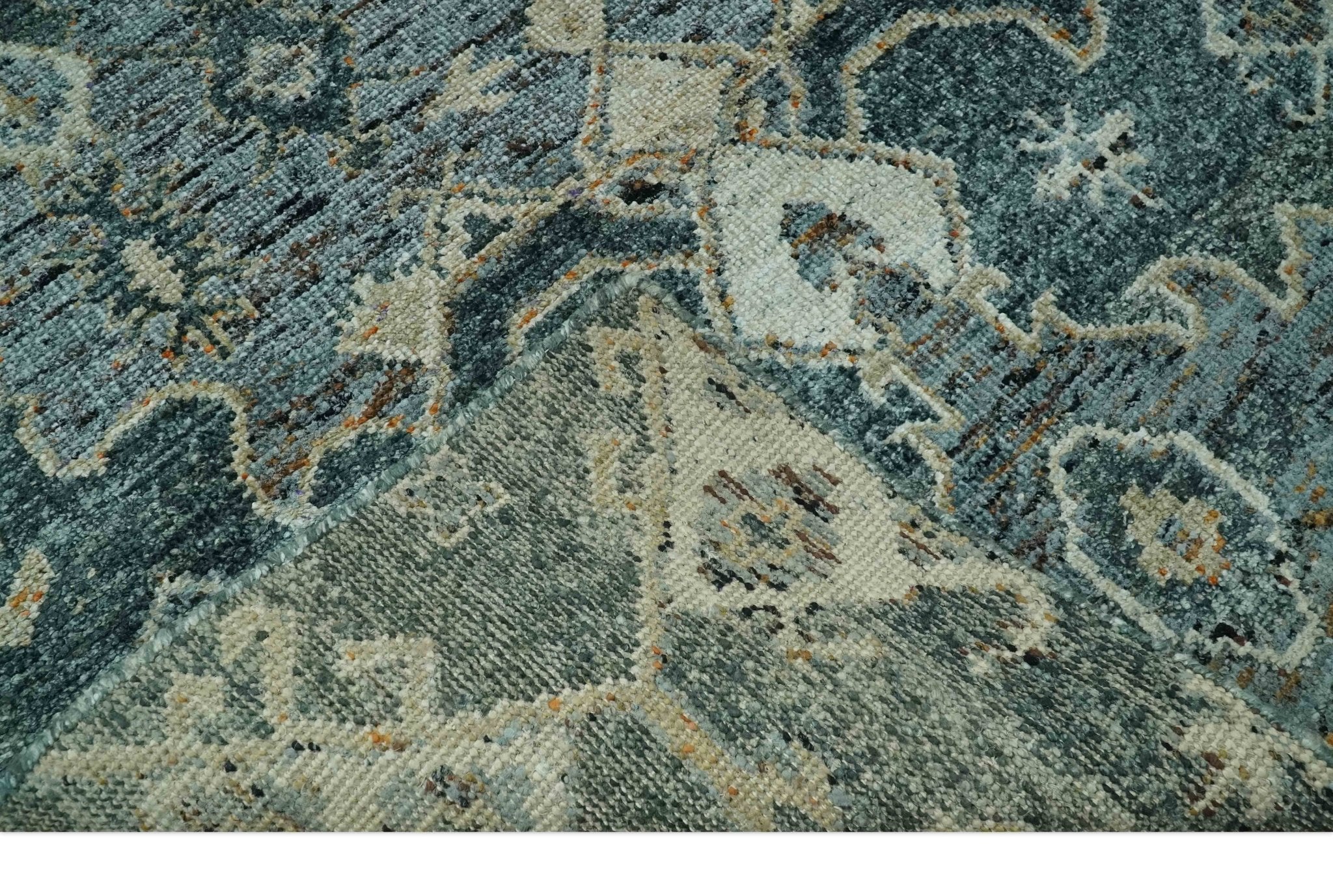 Antique look Gray and Silver 5.6x8.6 Traditional Large Design Hand Knotted wool Rug - Image 7