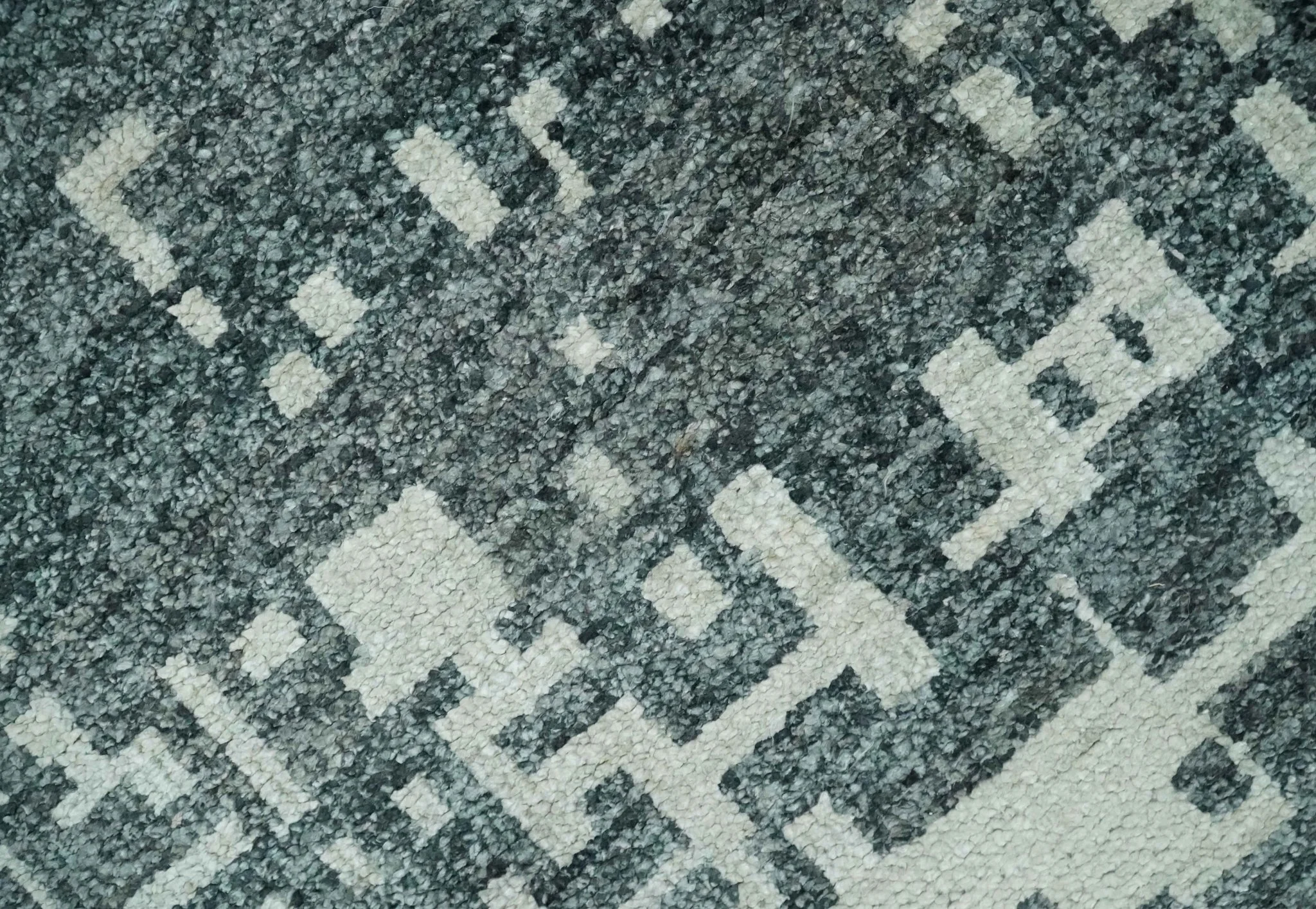 5x8 Hand Knotted Gray, Charcoal and Ivory Modern Abstract Contemporary Recycled art silk Area Rug - Image 4