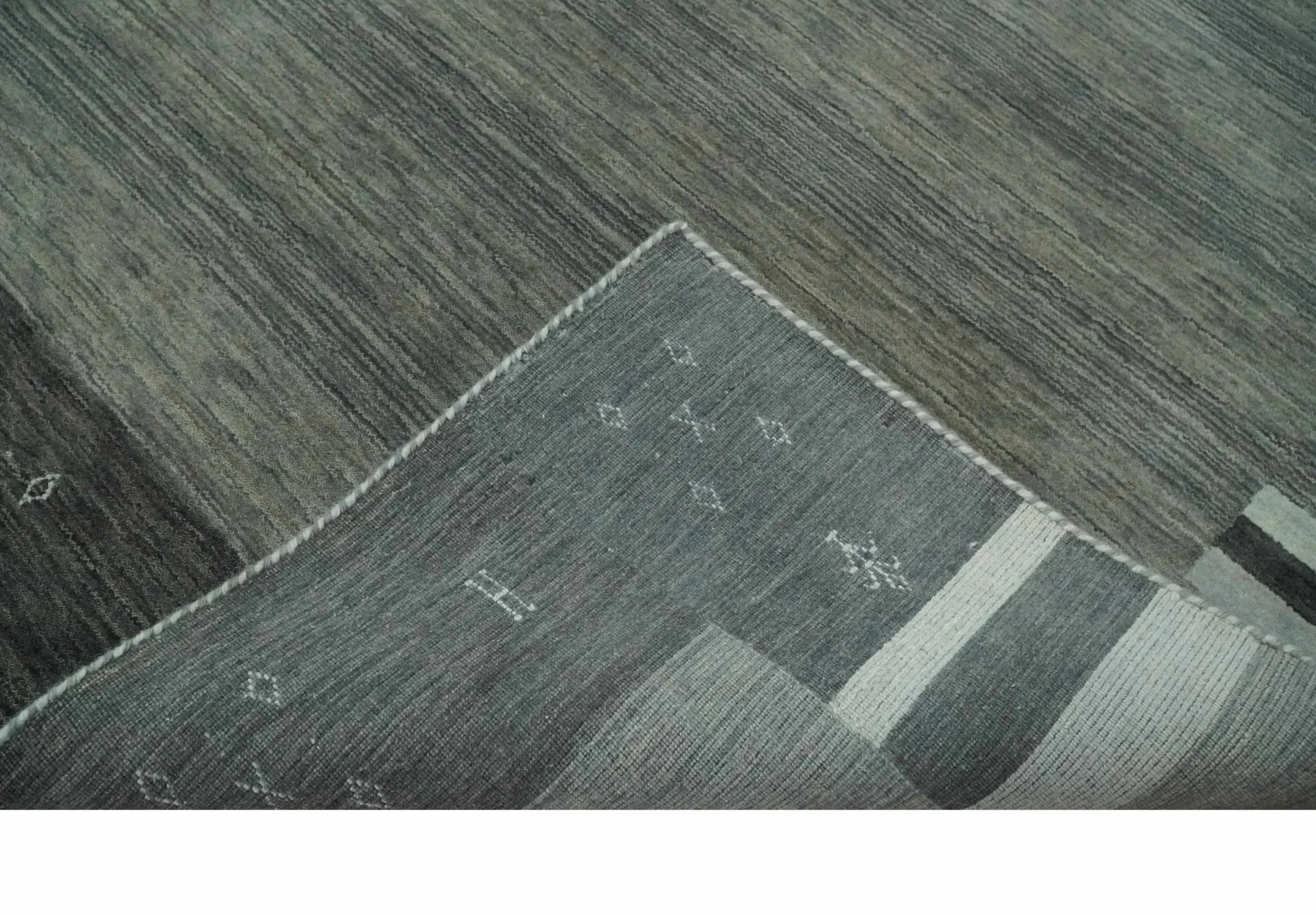 5x8 Gray, Charcoal and Ivory with Striped Wool Hand Woven Southwestern Lori Gabbeh Rug| KNT27 - Image 9