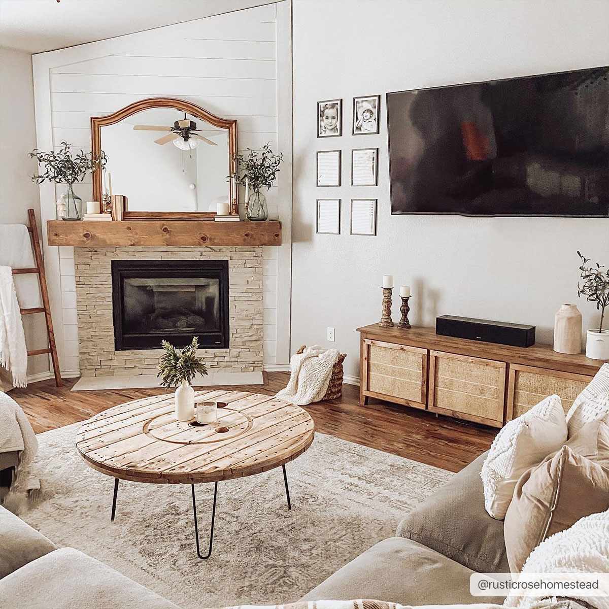 Antique Style Gray, Ivory and Charcoal Traditional Heriz Multi Size Area Rug - Image 2