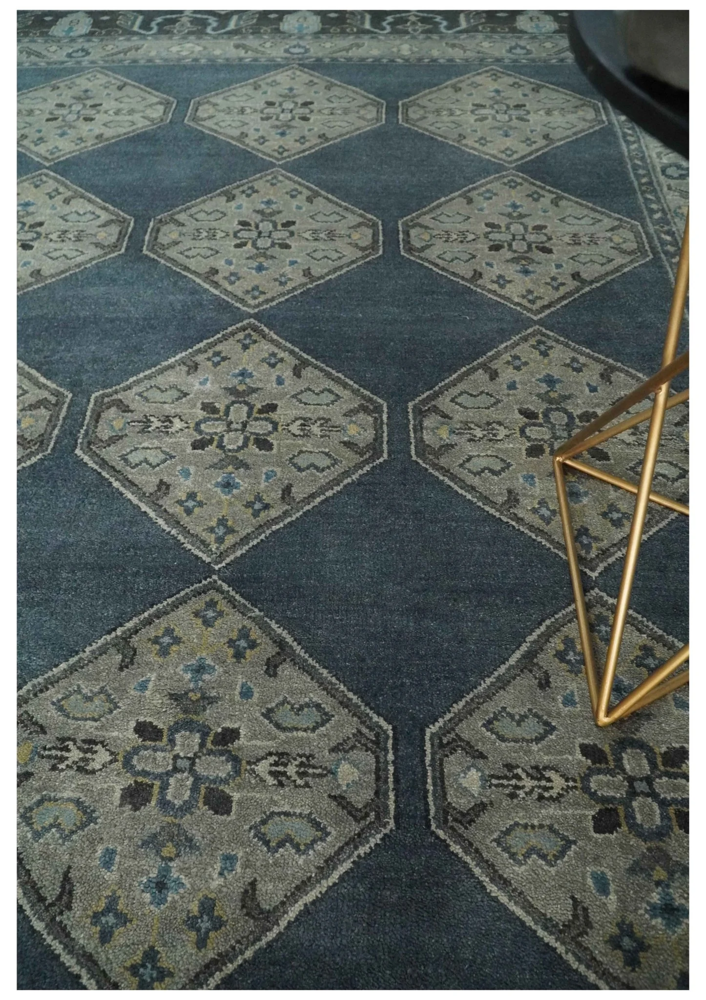 8x10 Gray, Silver and Charcoal Hand knotted Traditional wool Area Rug - Image 2