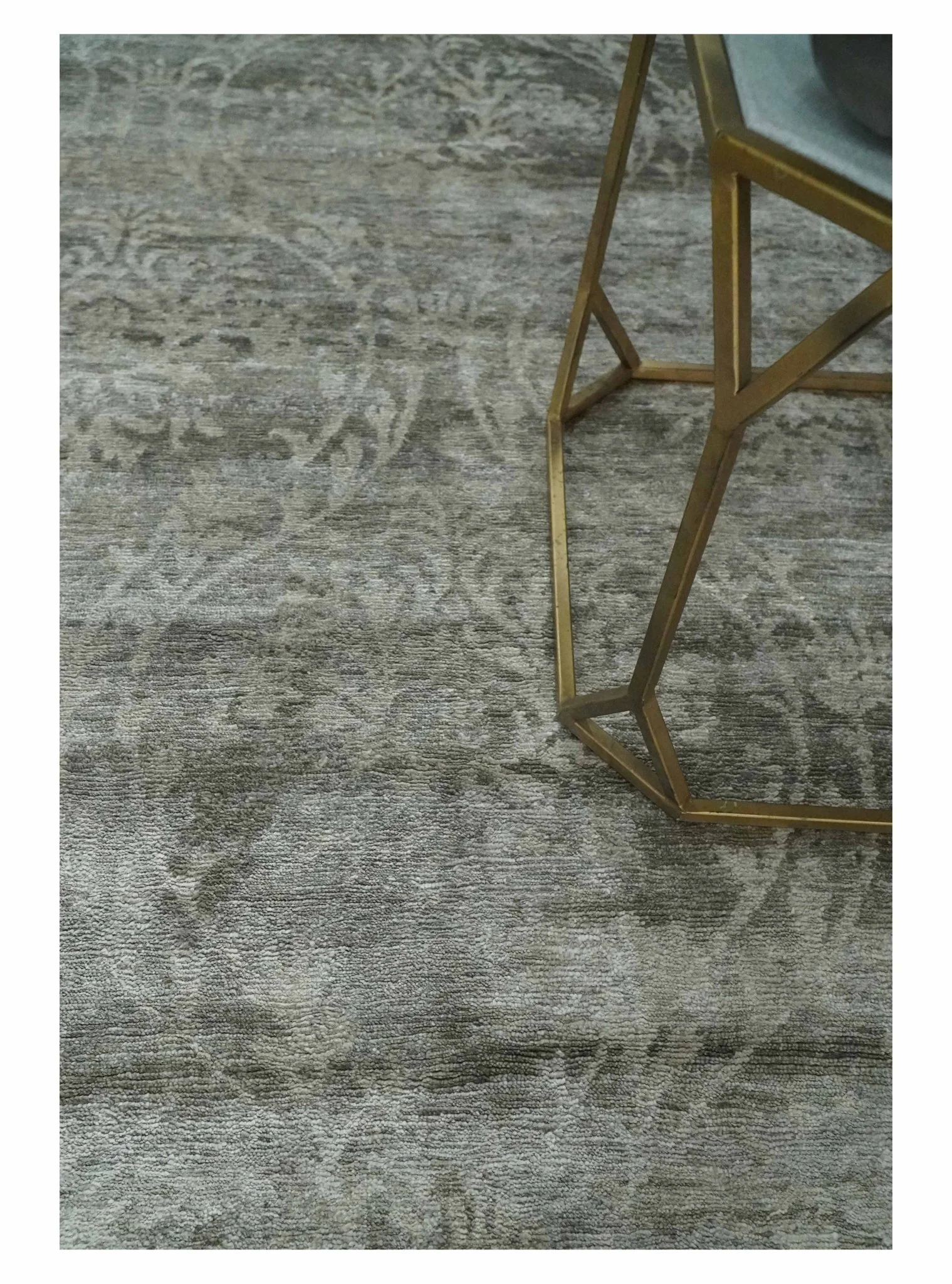 Gray, Silver and Charcoal Traditional ikat design 6x9 Hand knotted wool and Bamboo Silk area Rug - Image 3