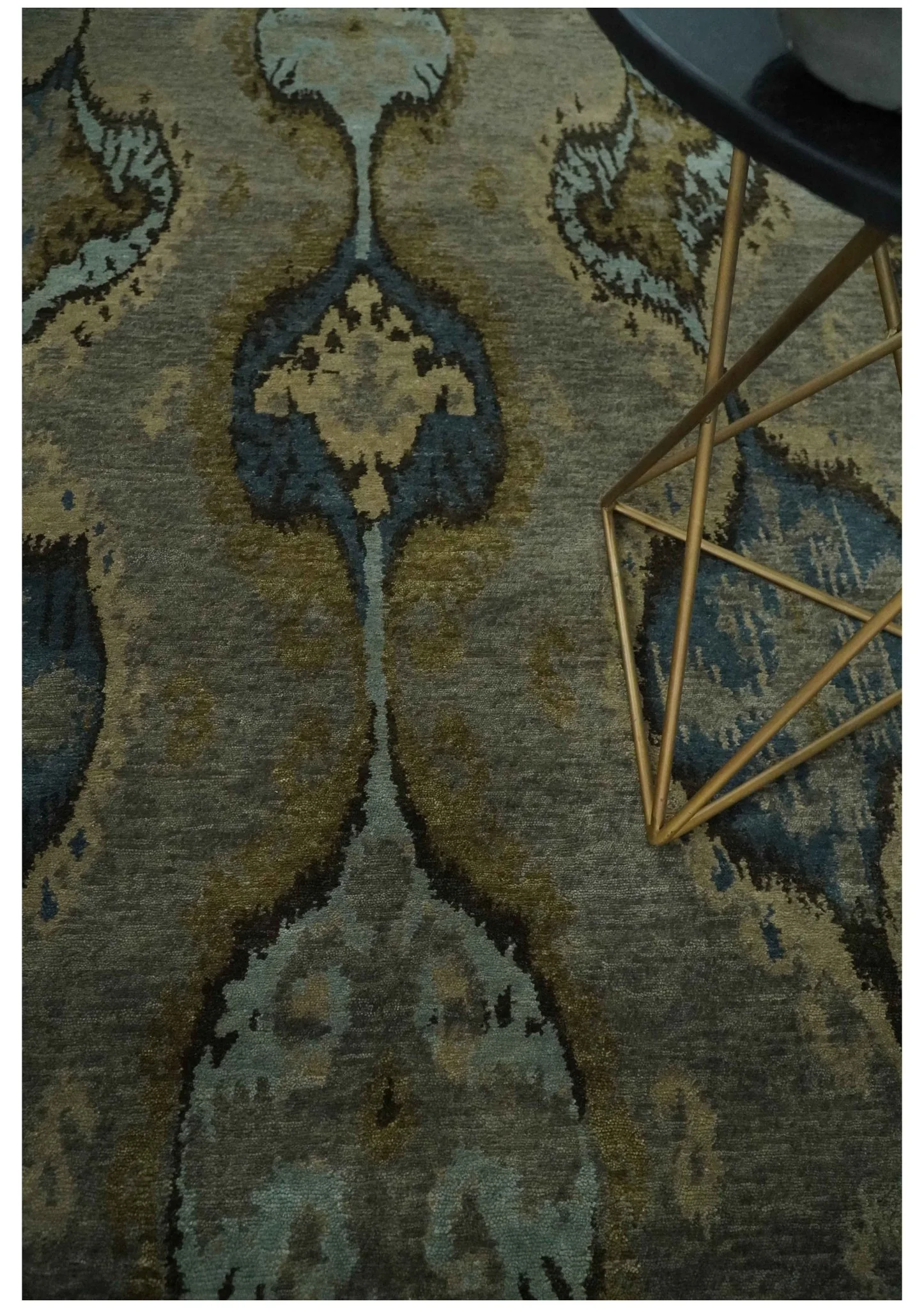 Gray, Teal, Beige and Silver Antique Ikat Design 8x10 wool Area Rug - Image 2