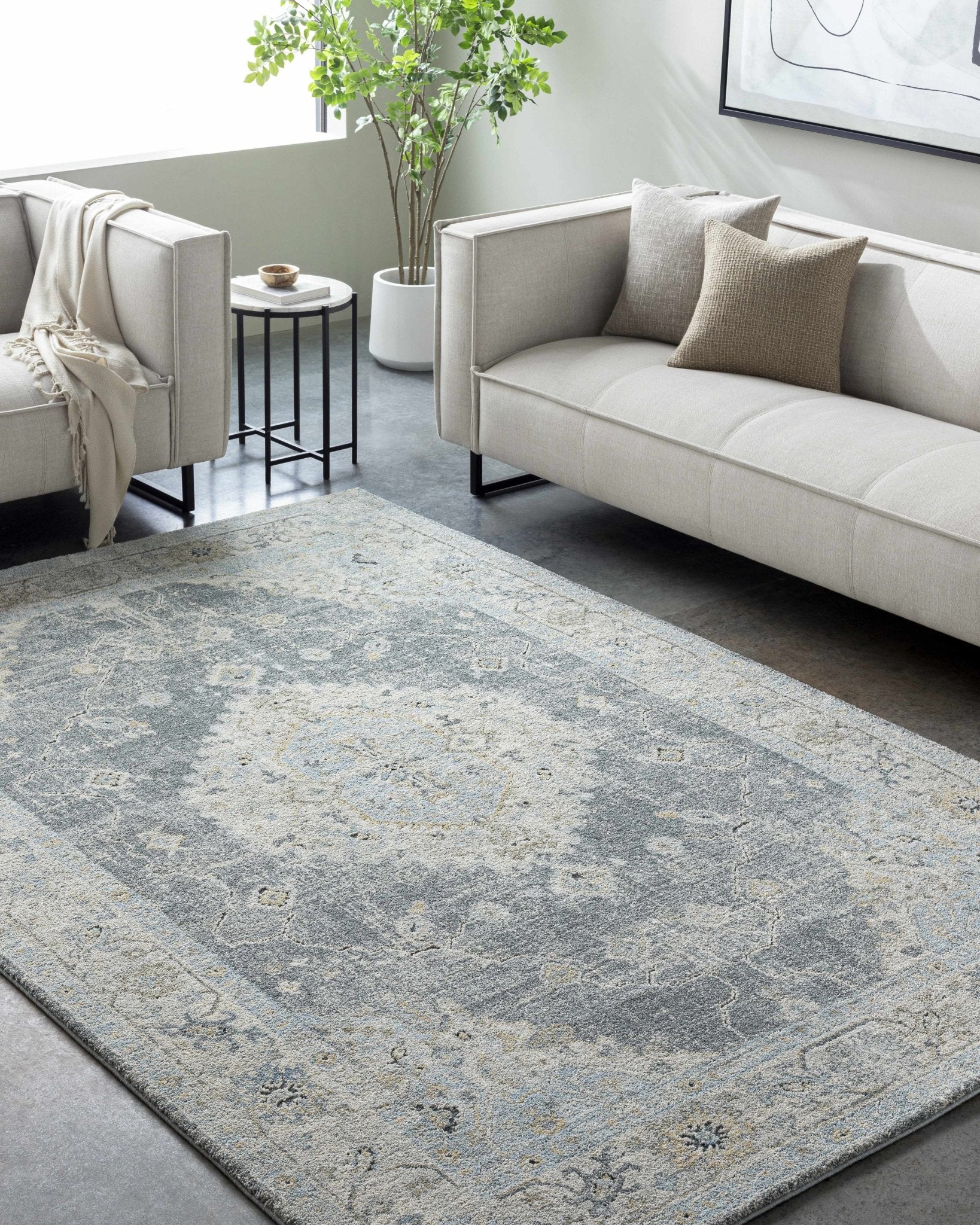 Gray Traditional Style Machine Woven Area Rug - Image 7