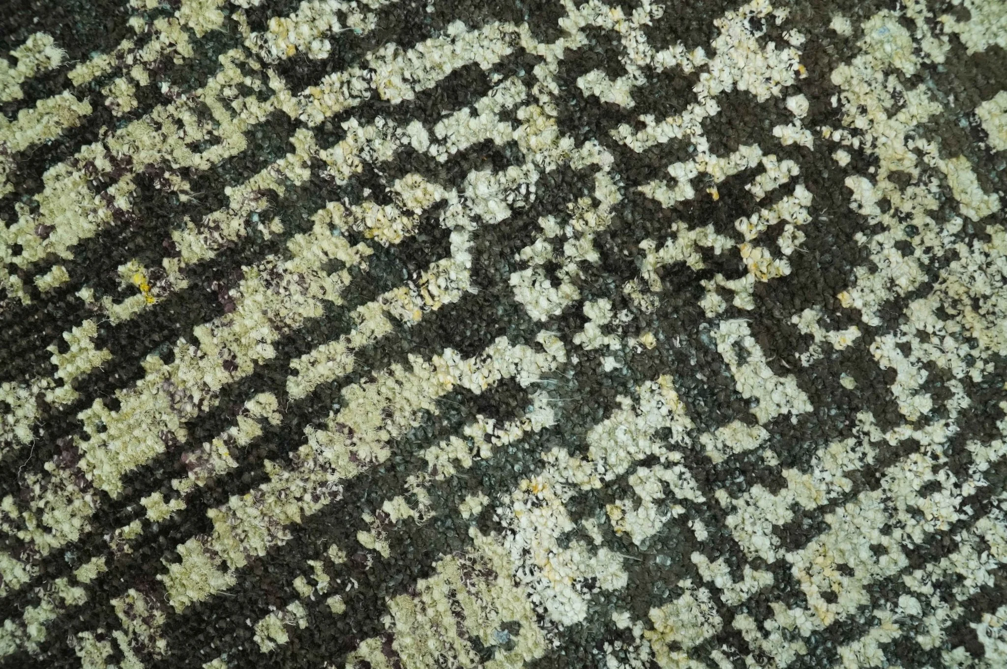 Green and Olive Modern Abstract 5x8 Hand knotted wool area Rug - Image 4