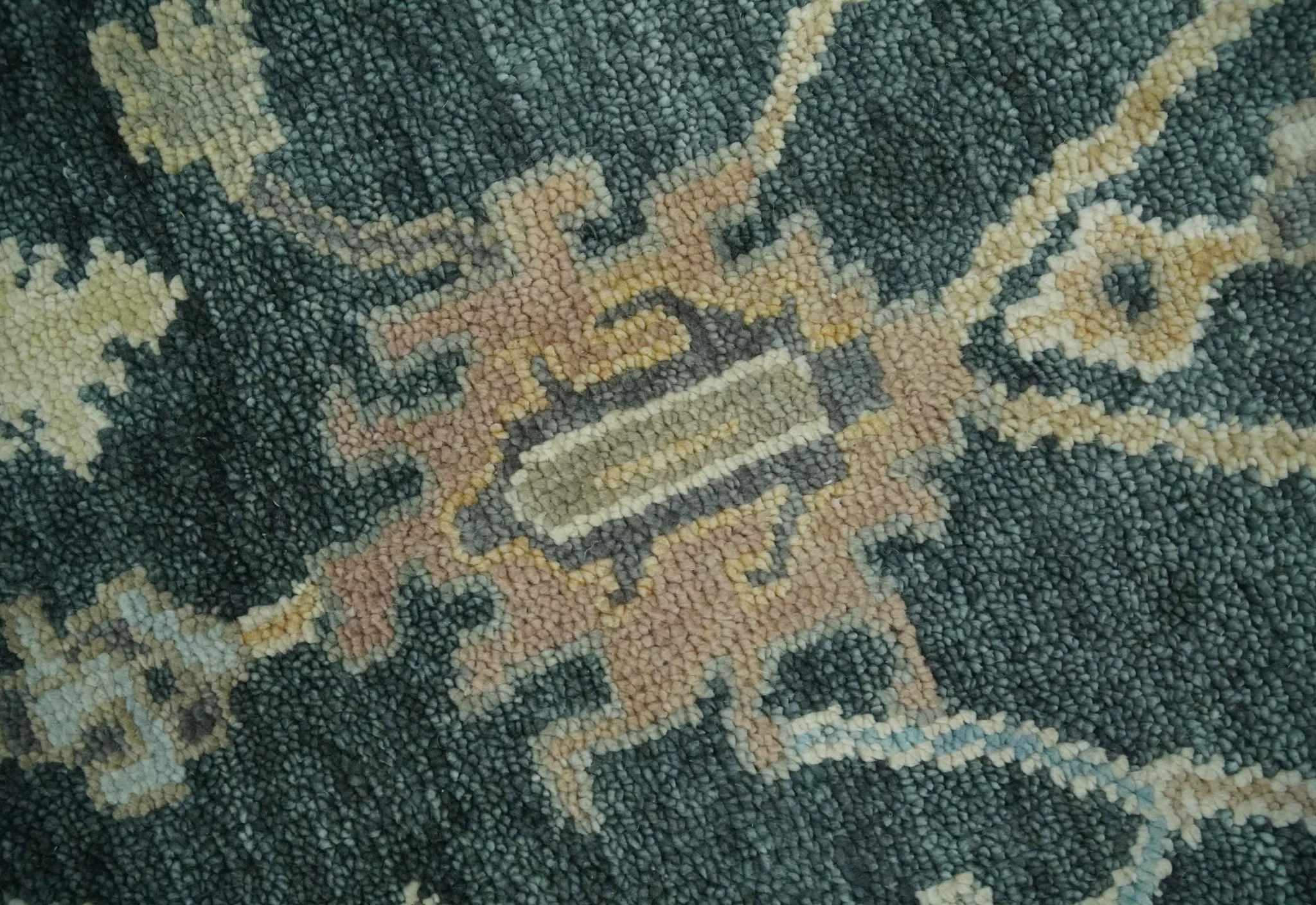 Antique look Green, Aqua and Beige Hand Knotted Traditional Oushak 8x10 wool area Rug - Image 4