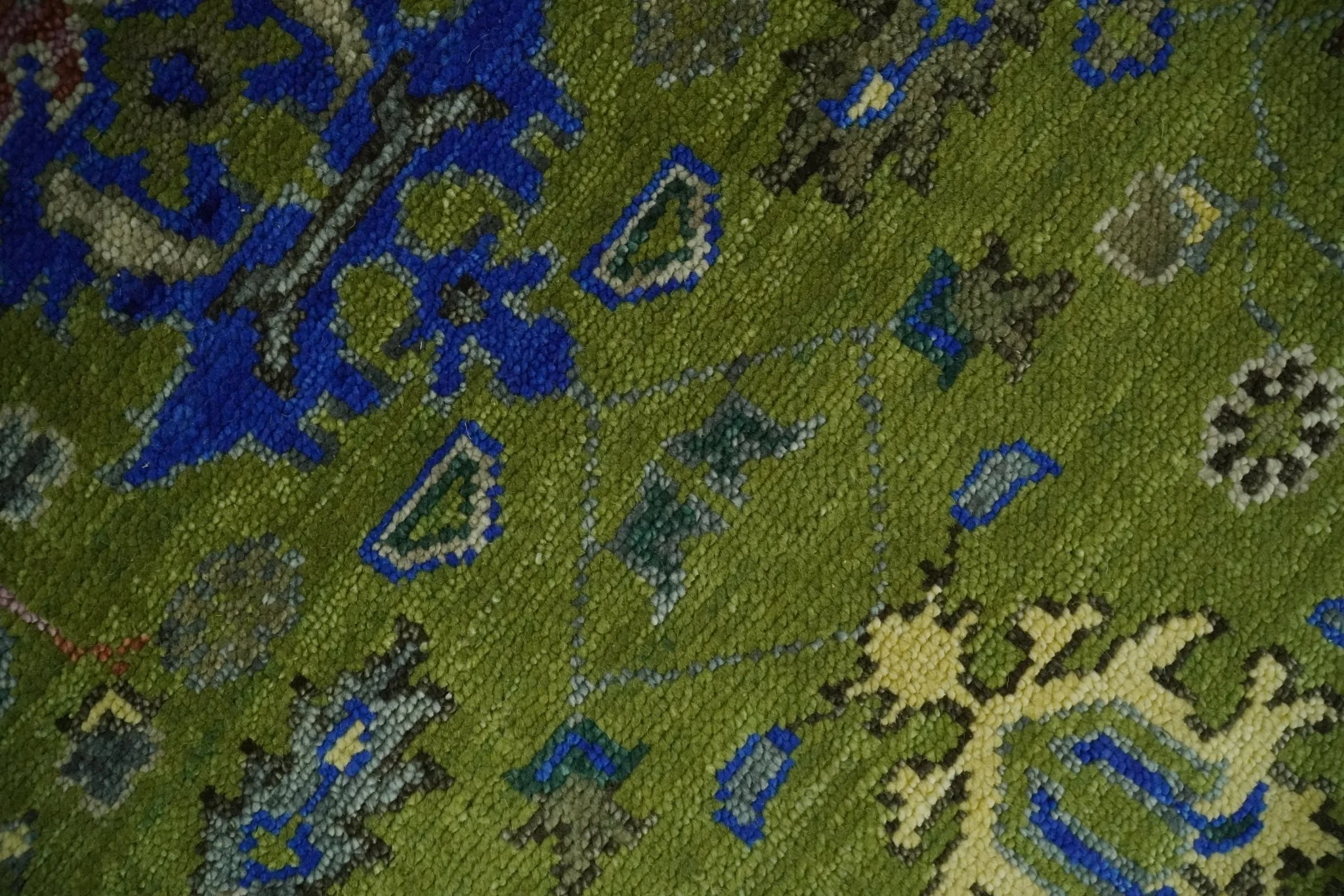 Green, Blue and Brown Hand knotted 8x10 Traditional Oushak wool Area Rug - Image 4