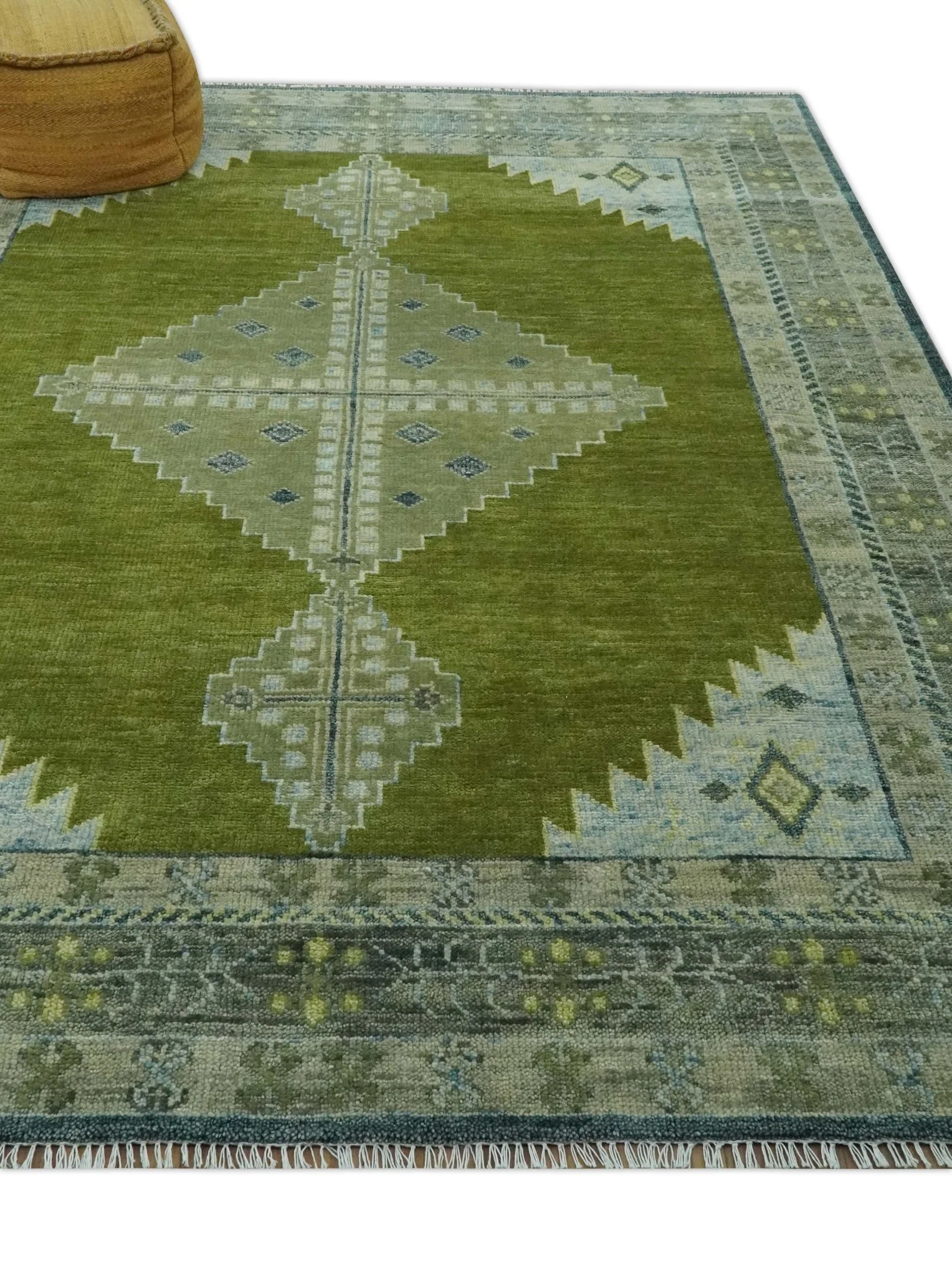 Green, Blue and Gray Hand Knotted Traditional Heriz 8x10 wool area rug - Image 3