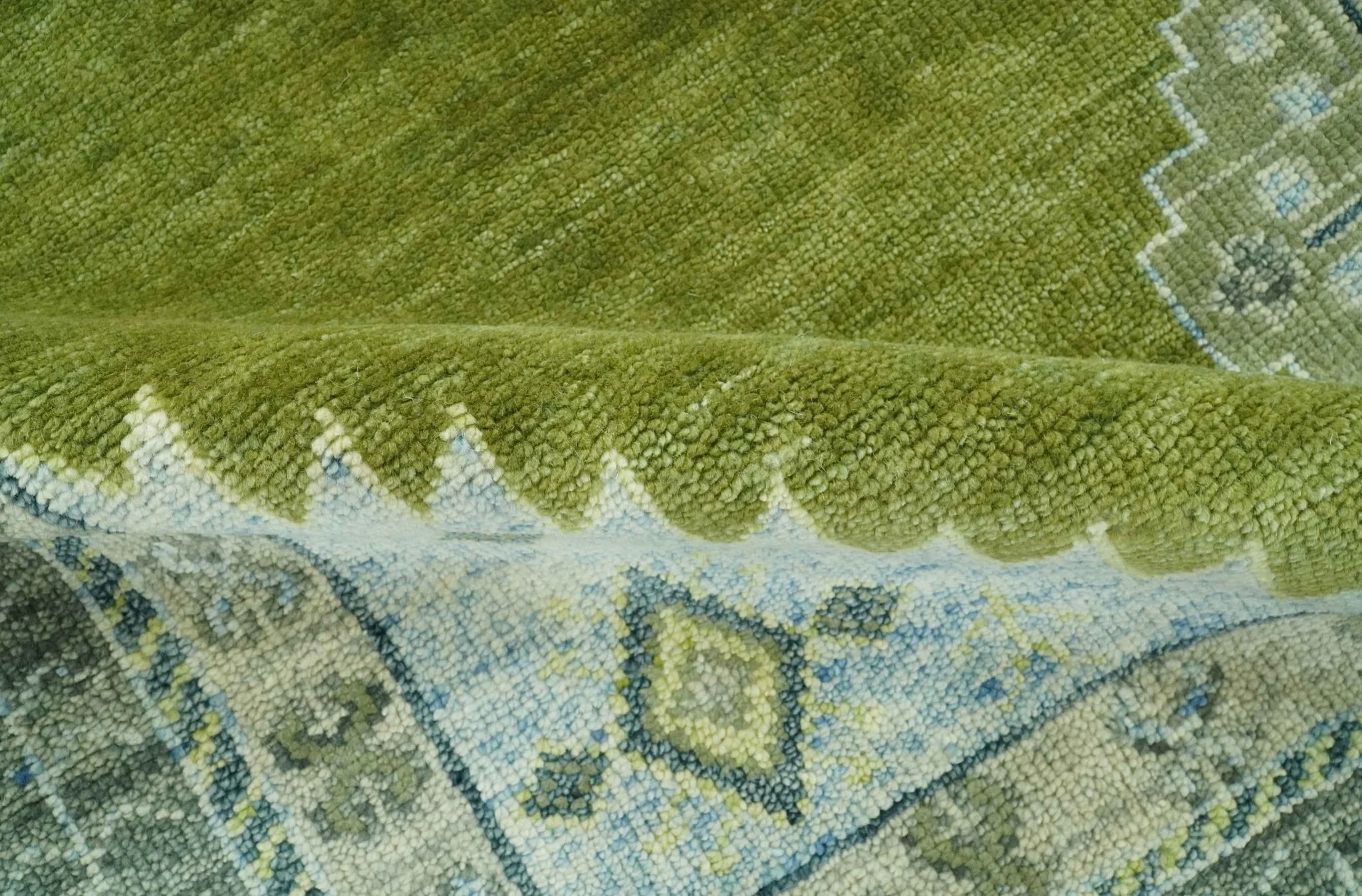Green, Blue and Gray Hand Knotted Traditional Heriz 8x10 wool area rug - Image 6