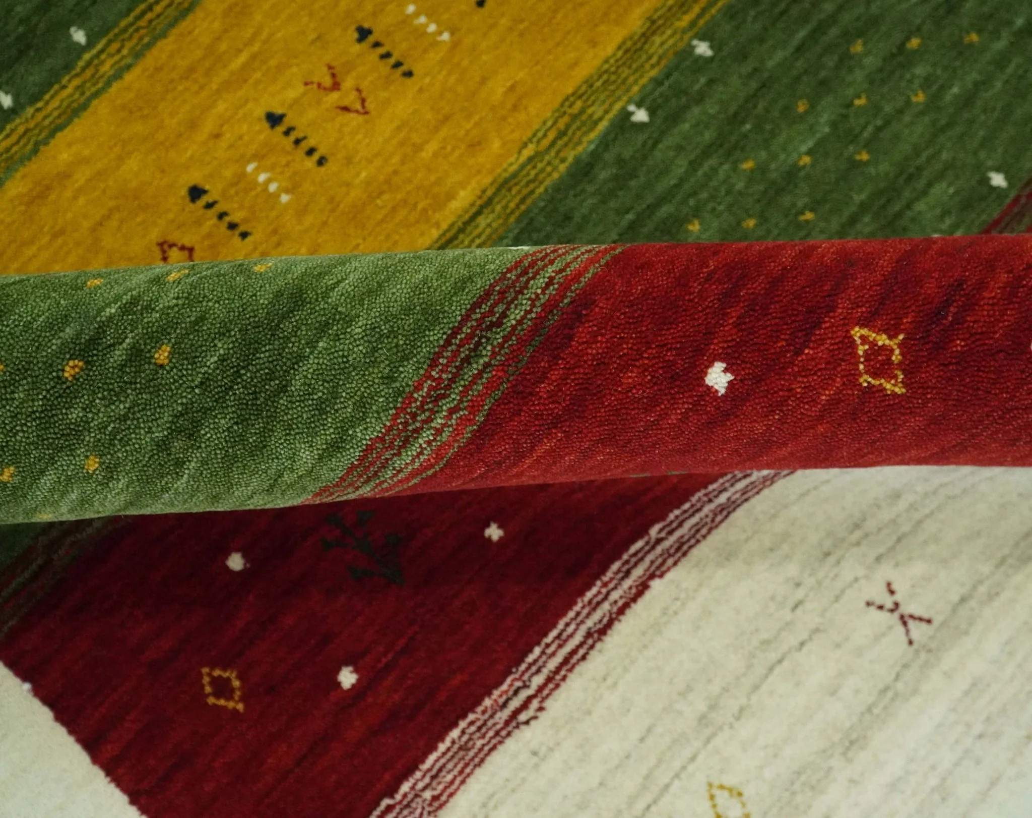 Tribal Gabbeh Green, Gold, Ivory, Maroon and Black Stripes design Traditional Hand loom 4.6x7 Wool Area Rug - Image 7