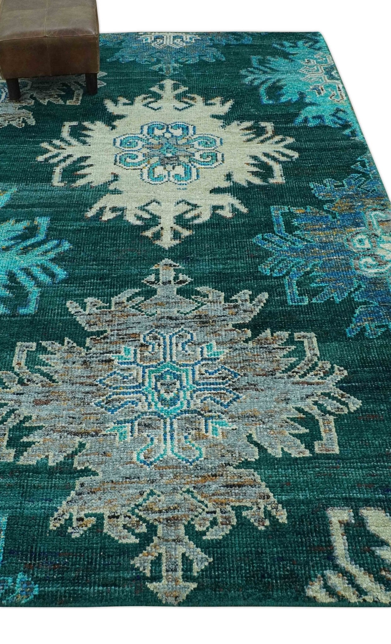 5x8 Green, Ivory and Blue Traditional Large design hand knotted wool area rug - Image 3