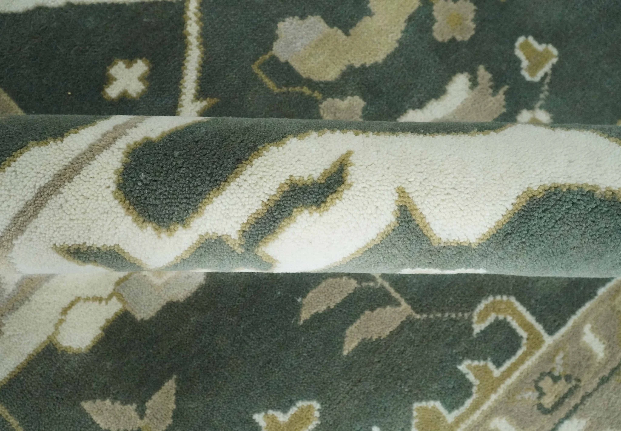 8x10 Green, Ivory and Olive Hand knotted Oriental Oushak wool Area Rug - Image 8