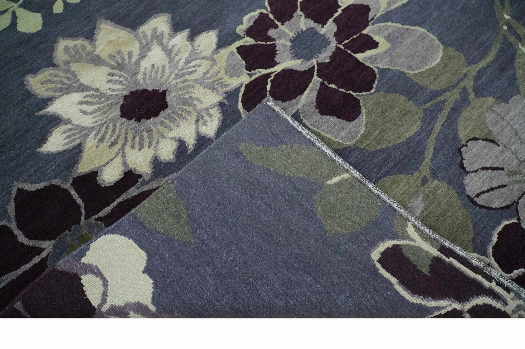 Premium look Green, Ivory, Charcoal and Gray Traditional Floral 4.6x6.6 wool and Art Silk Area Rug - Image 7