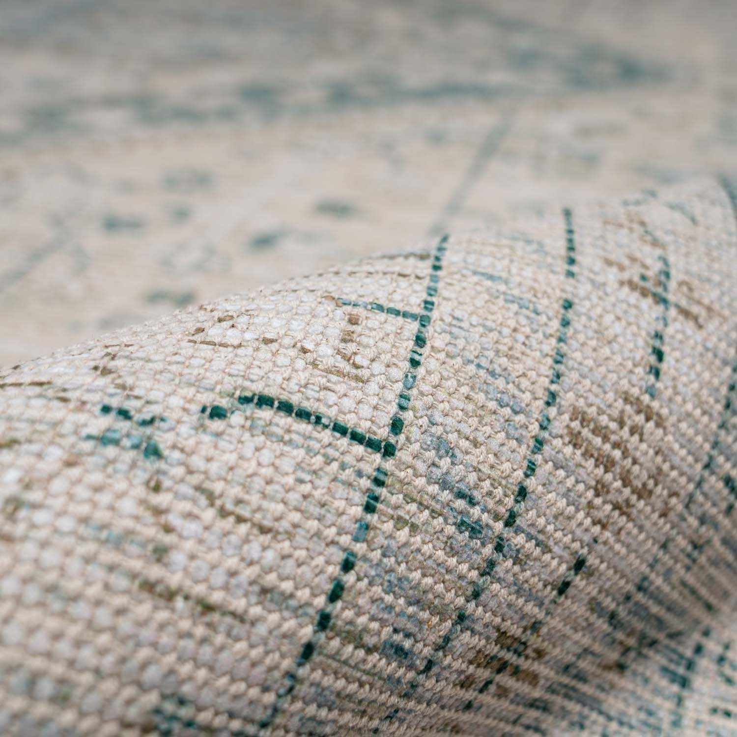Green Traditional Style Handmade Cotton-blend Rug - Image 5