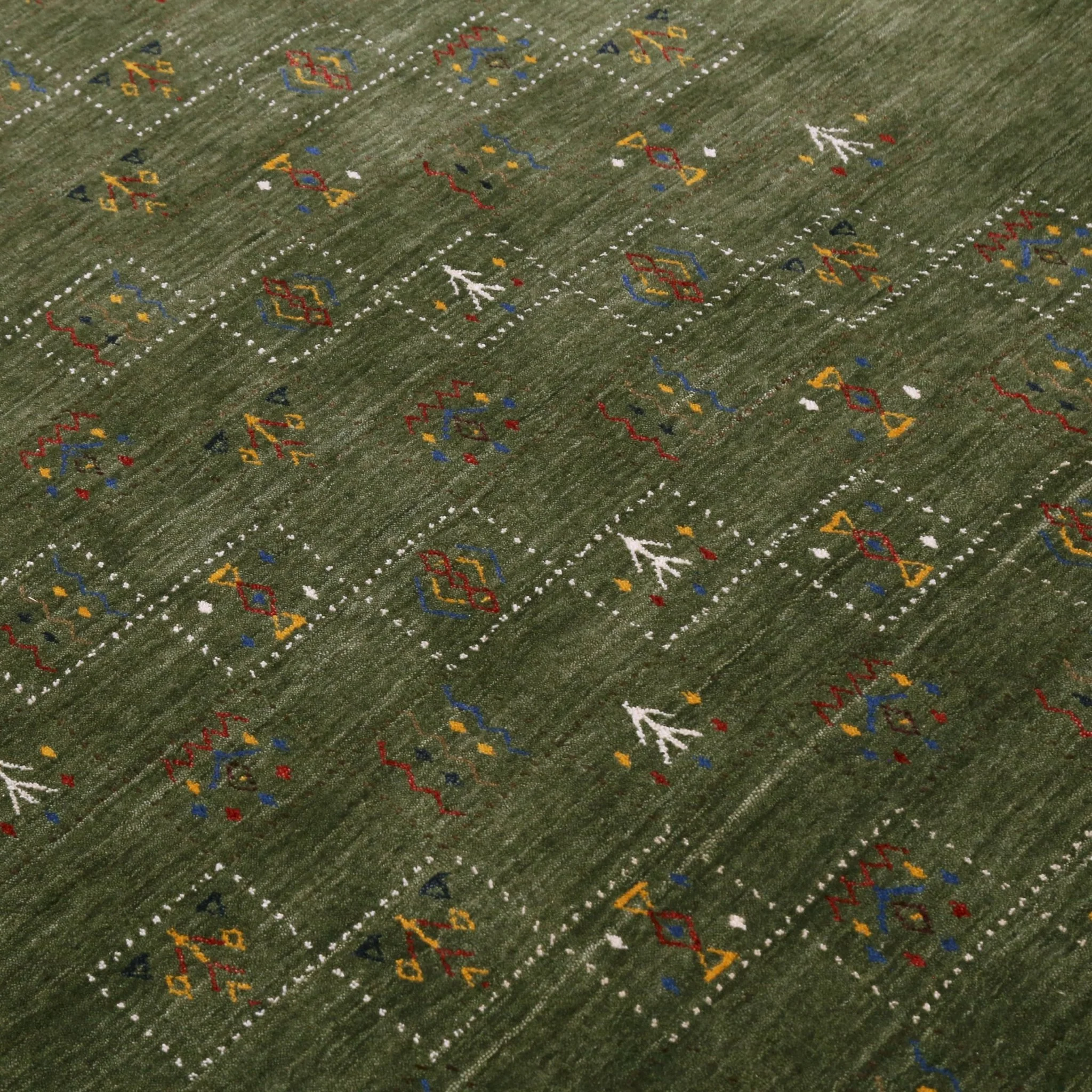 Green Tribal Design Hand Loomed Wool Area Rug - Image 5