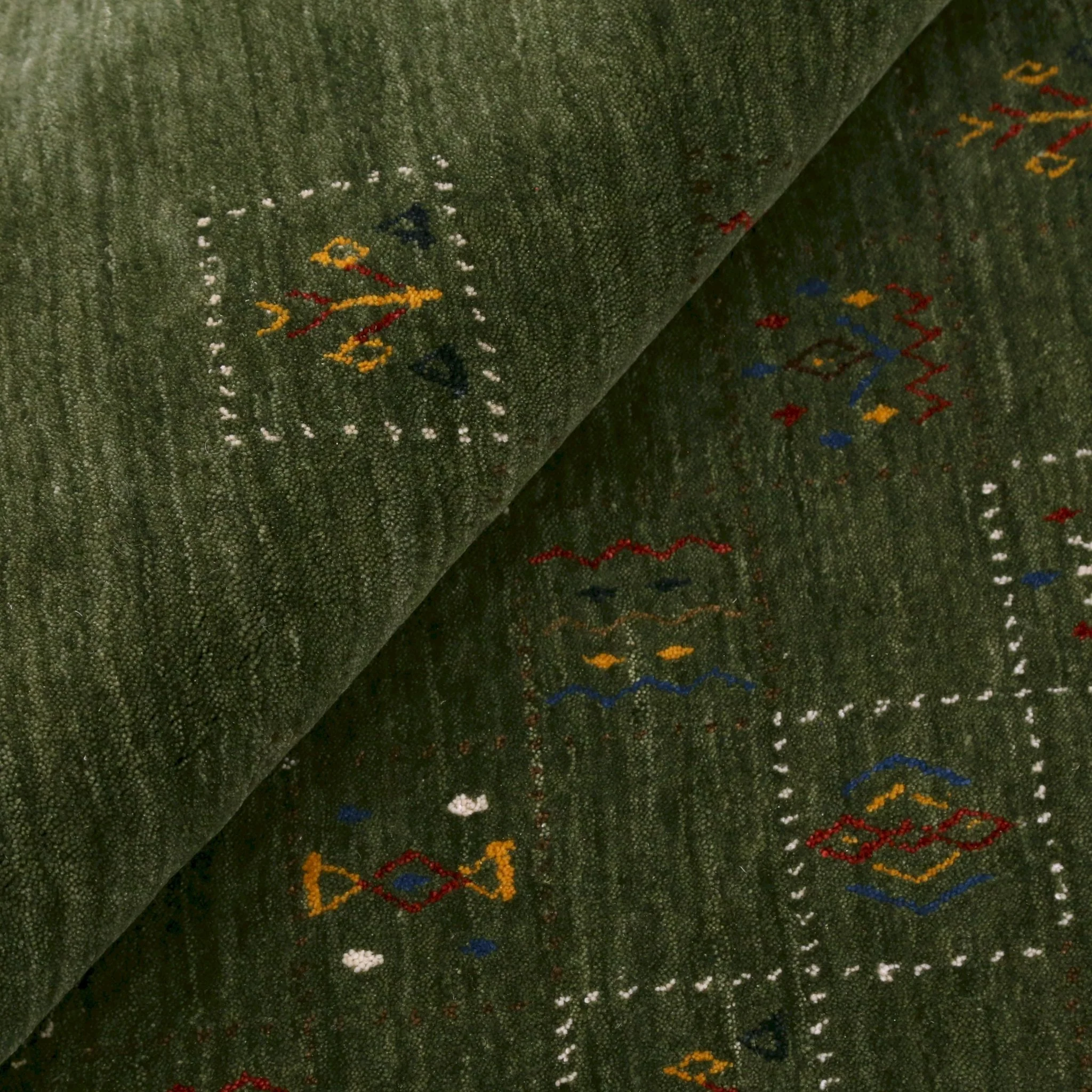 Green Tribal Design Hand Loomed Wool Area Rug - Image 9