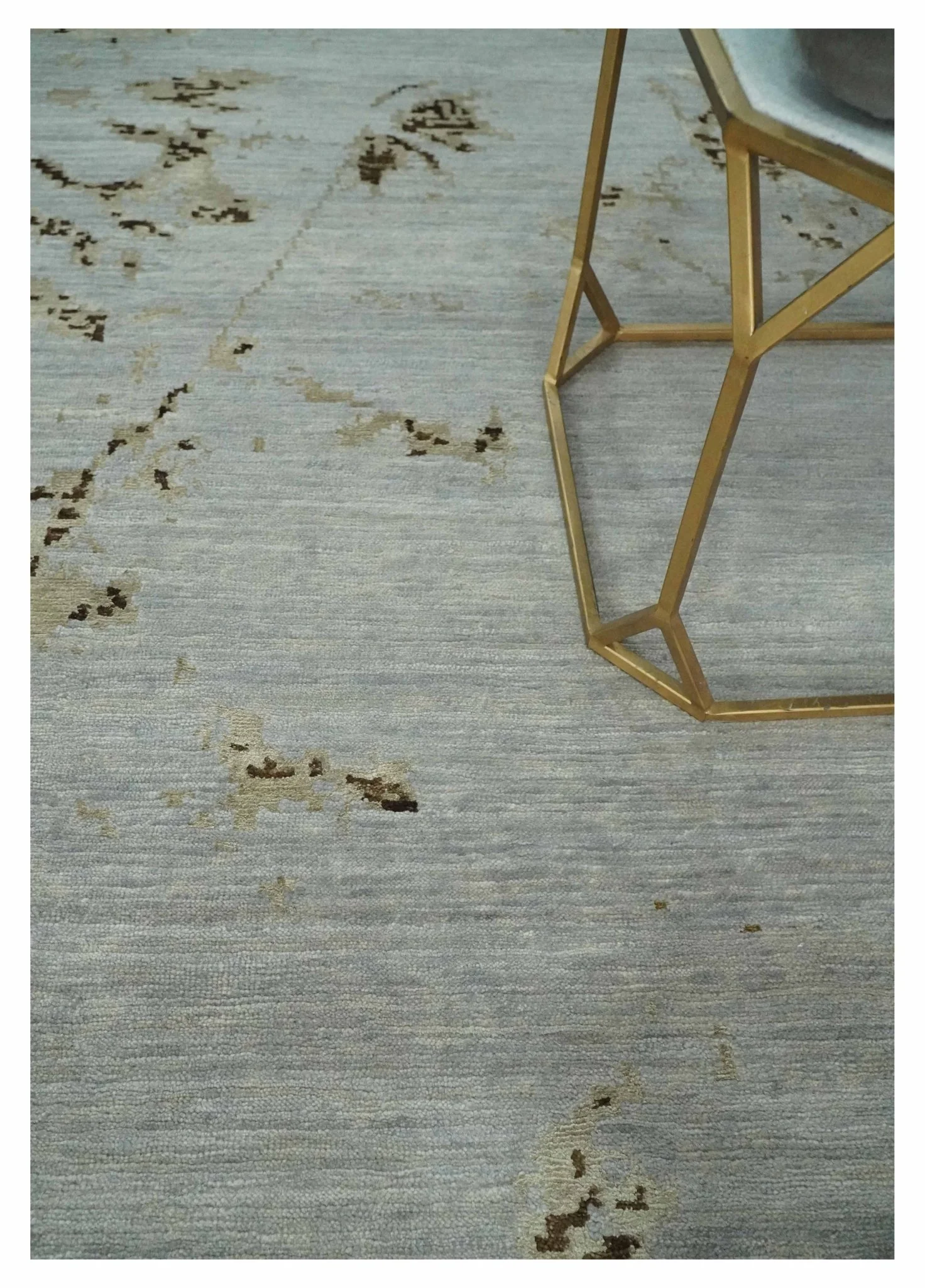 Grey, Charcoal, Olive and Ivory 6x9 Hand Knotted Abstract Wool and Viscose Area Rug - Image 3