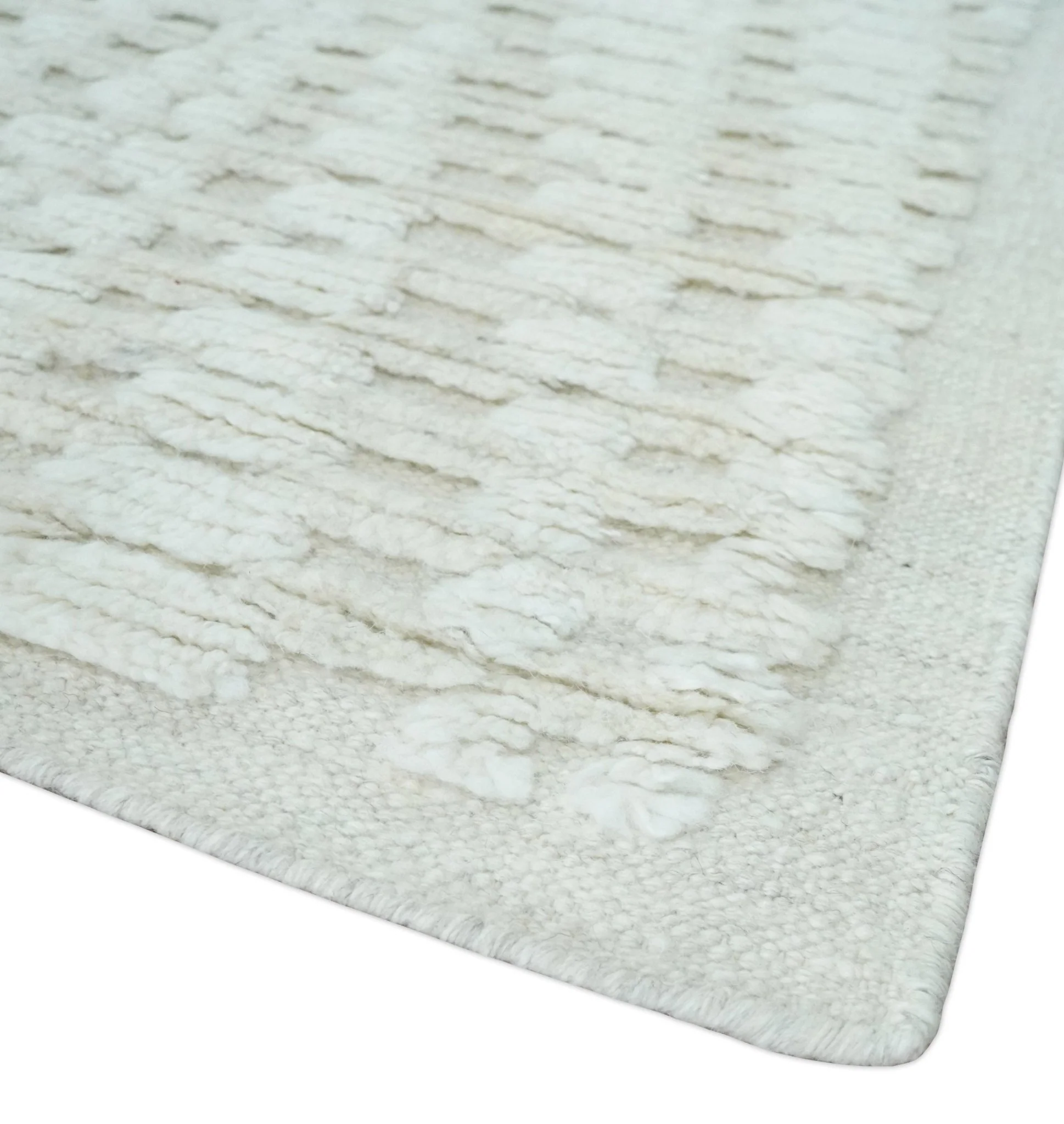 Hand carved Ivory Traditional Geometrical Pattern Hand Knotted 7.10x9.8 Wool Area Rug - Image 4