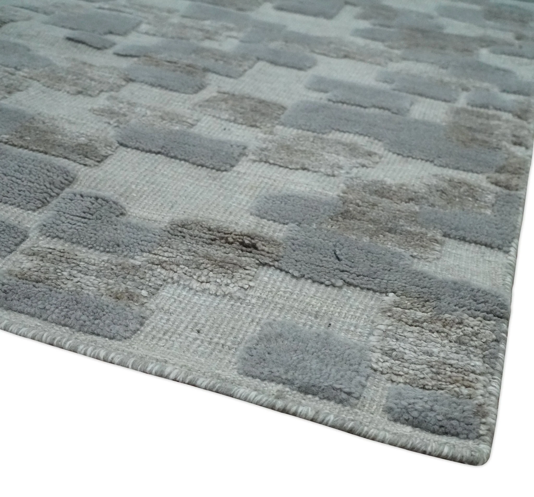 Hand carved Silver, Gray and Brown Traditional Geometrical Pattern Hand Knotted 8x10 and 9x12 Wool and Silk Area Rug - Image 5
