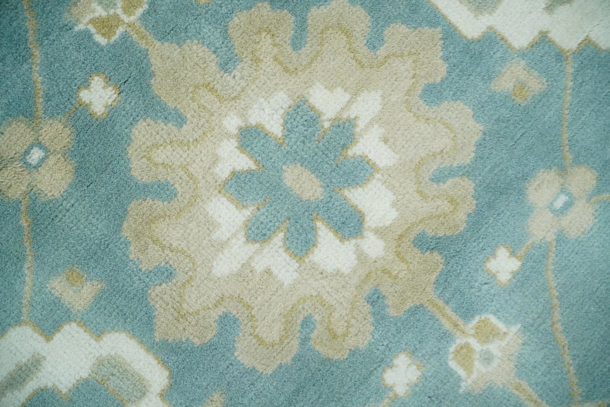 Hand Knotted Persian Oushak 10x14 Blue and Beige Large Wool Area Rug | TRDCP73B1014 - Image 7