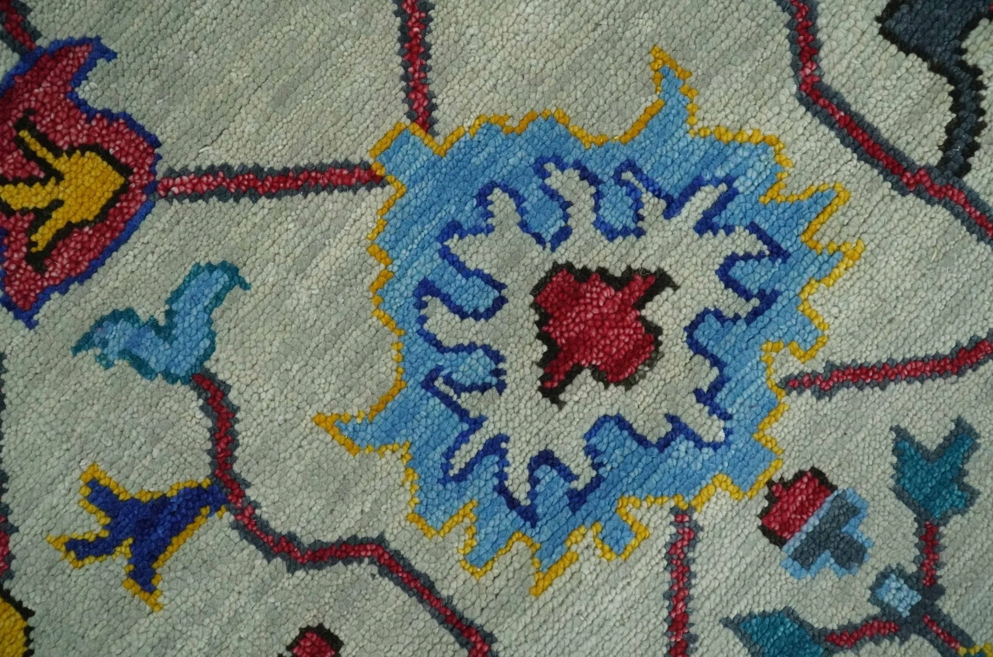 Vibrant colorful Ivory and Charcoal Hand Knotted Traditional Oushak Multi size Wool area Rug - Image 4