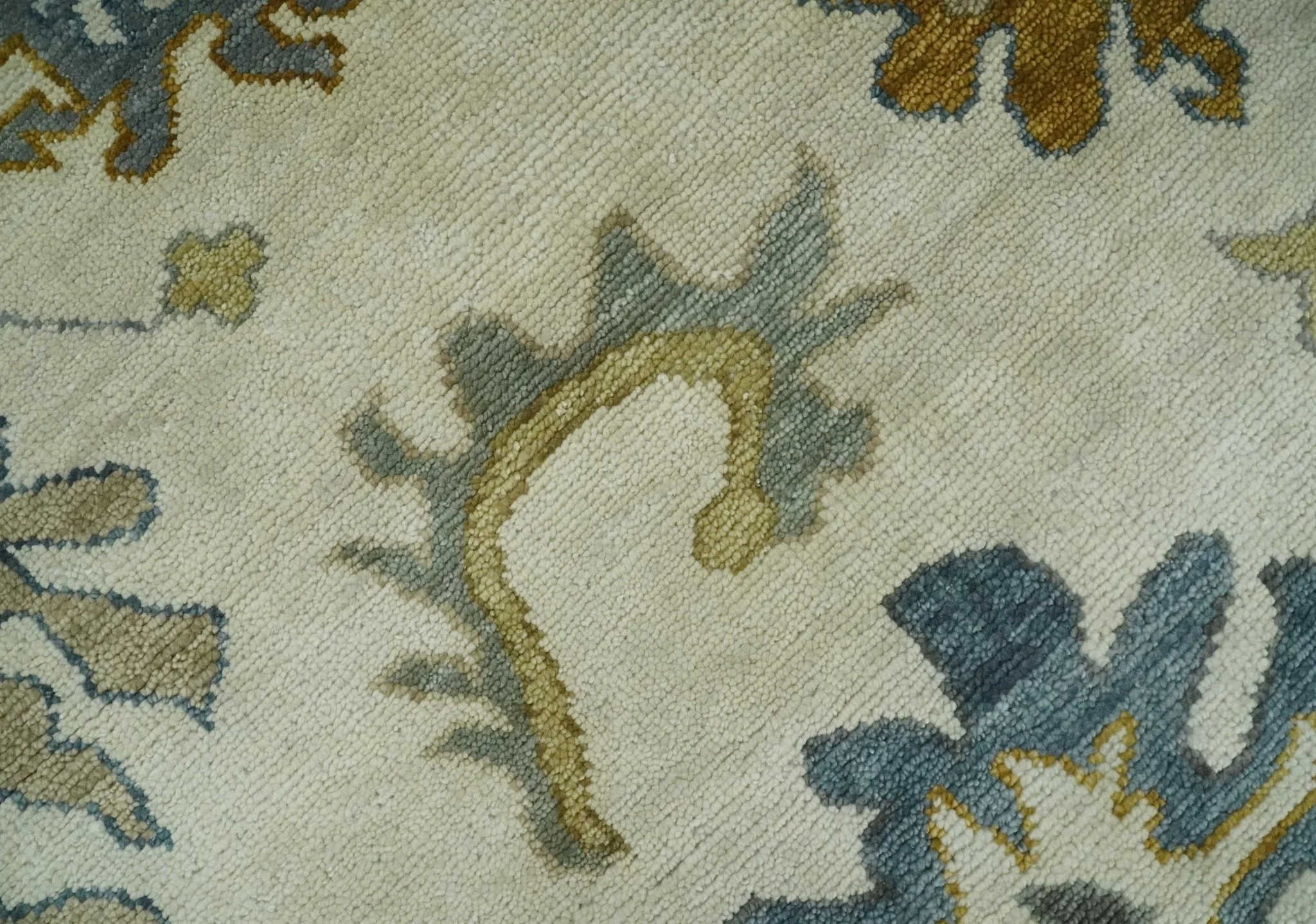 Hand Knotted Ivory, Blue and Brown Traditional Persian Oushak Wool Rug | TRDCP910 - Image 4