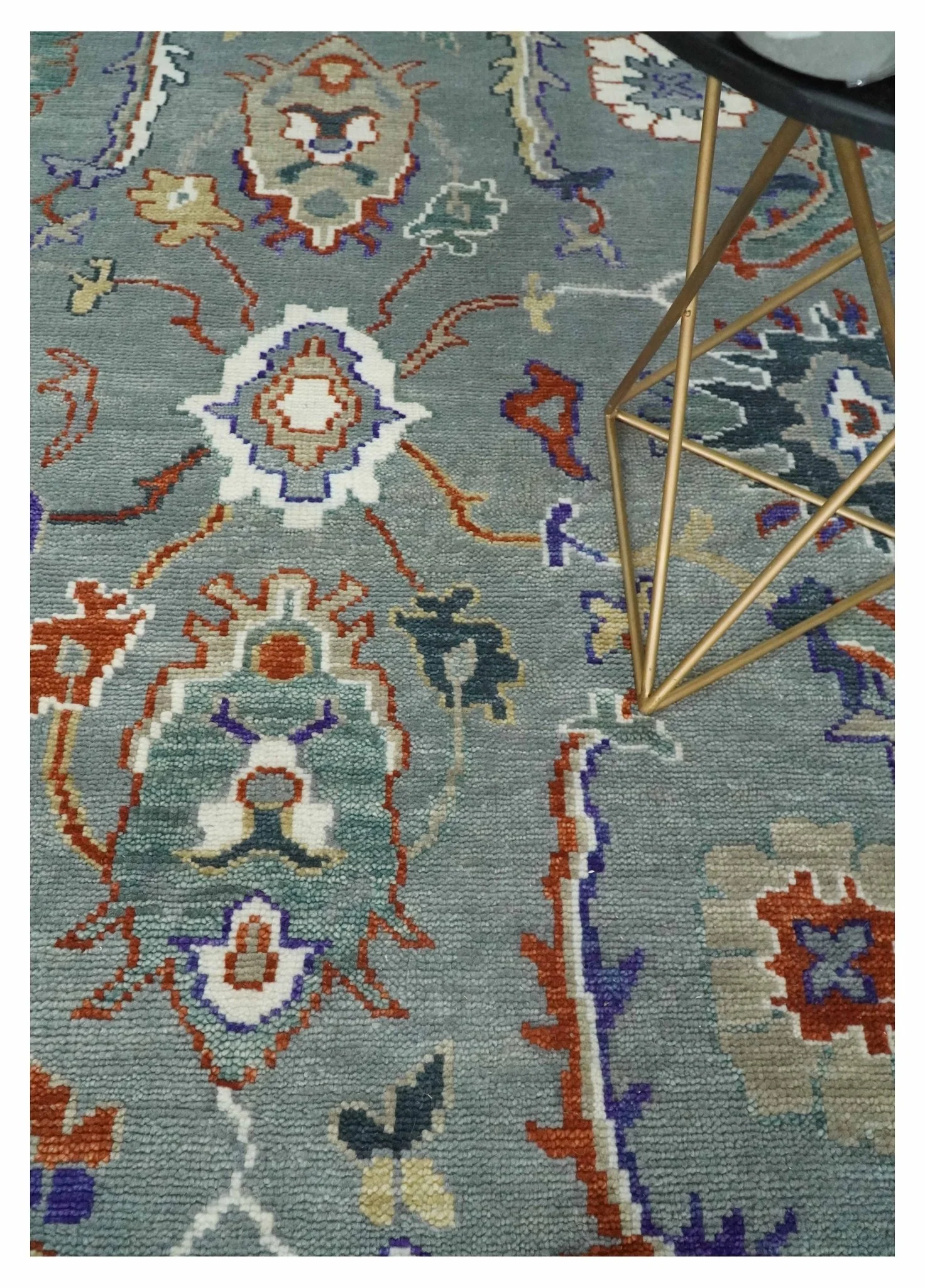 Hand Knotted Gray and Ivory Traditional Oriental Oushak Wool Area Rug - Image 2