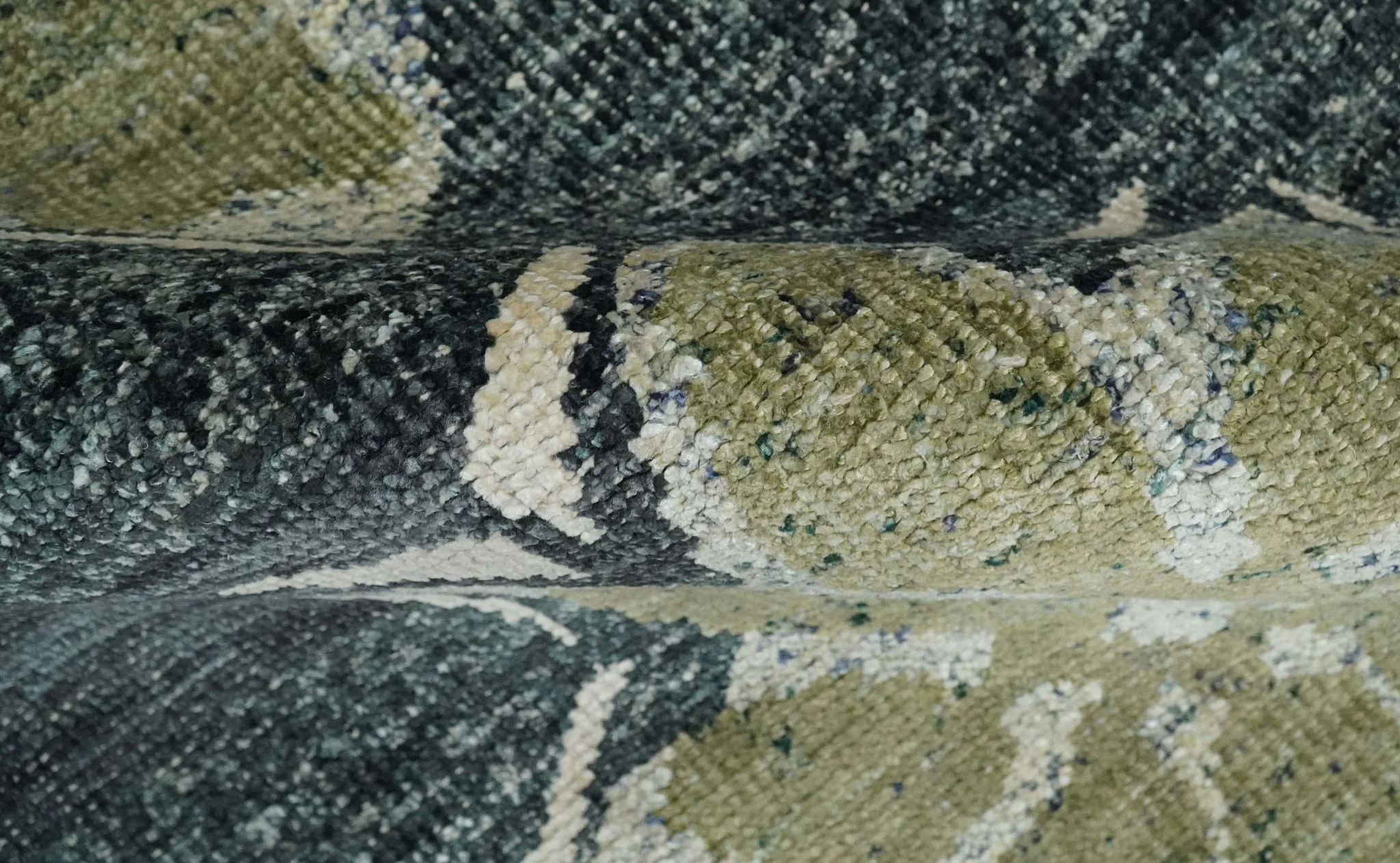Hand Knotted 5x8 Charcoal, Beige and Olive Floral Persian made of Recycled Silk Area Rug | OP90 - Image 6