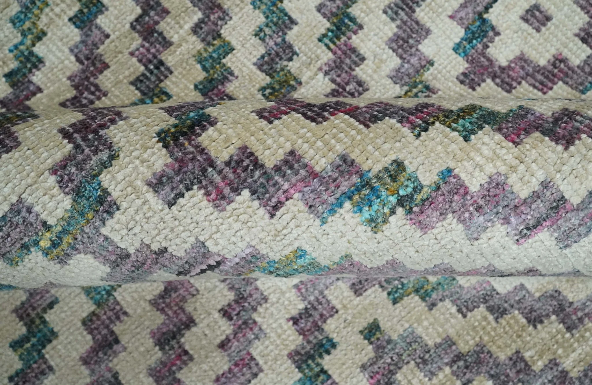 Hand Knotted 5x8 Ivory, Blue and Purple Antique Persian Geometric Style Contemporary Bamboo Silk Area Rug | OP125 - Image 6