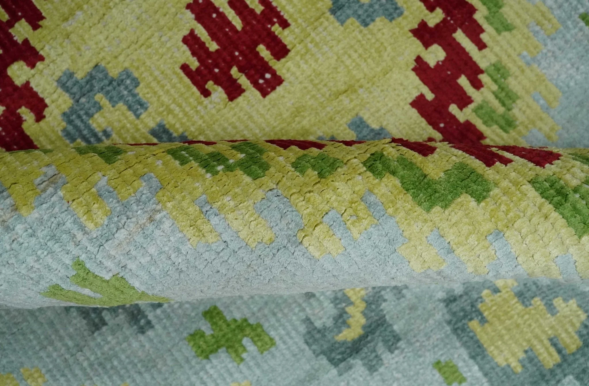 Hand Knotted 4.5x6.5 Silver, Mustard and Red Persian made of Recycled Silk Area Rug | OP129 - Image 7