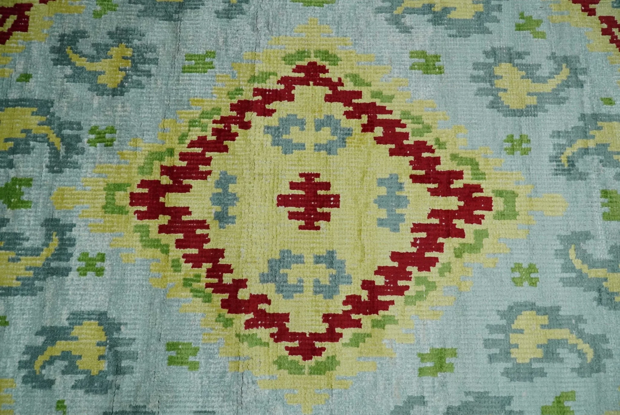 Hand Knotted 4.5x6.5 Silver, Mustard and Red Persian made of Recycled Silk Area Rug | OP129 - Image 9