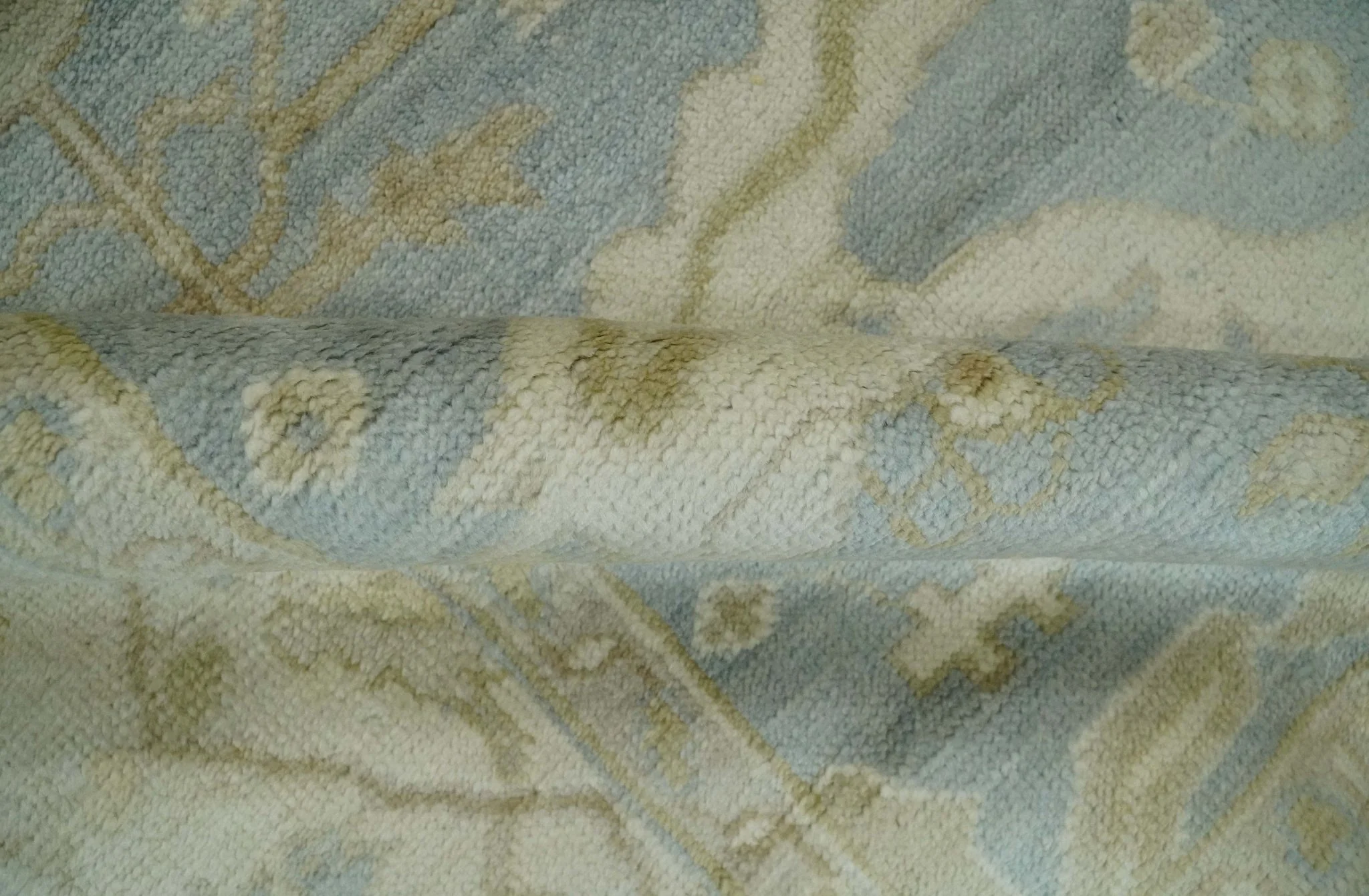 Hand Knotted 6x9 Oriental Oushak Silver and Beige Turkish Style Wool Area Rug - Image 6