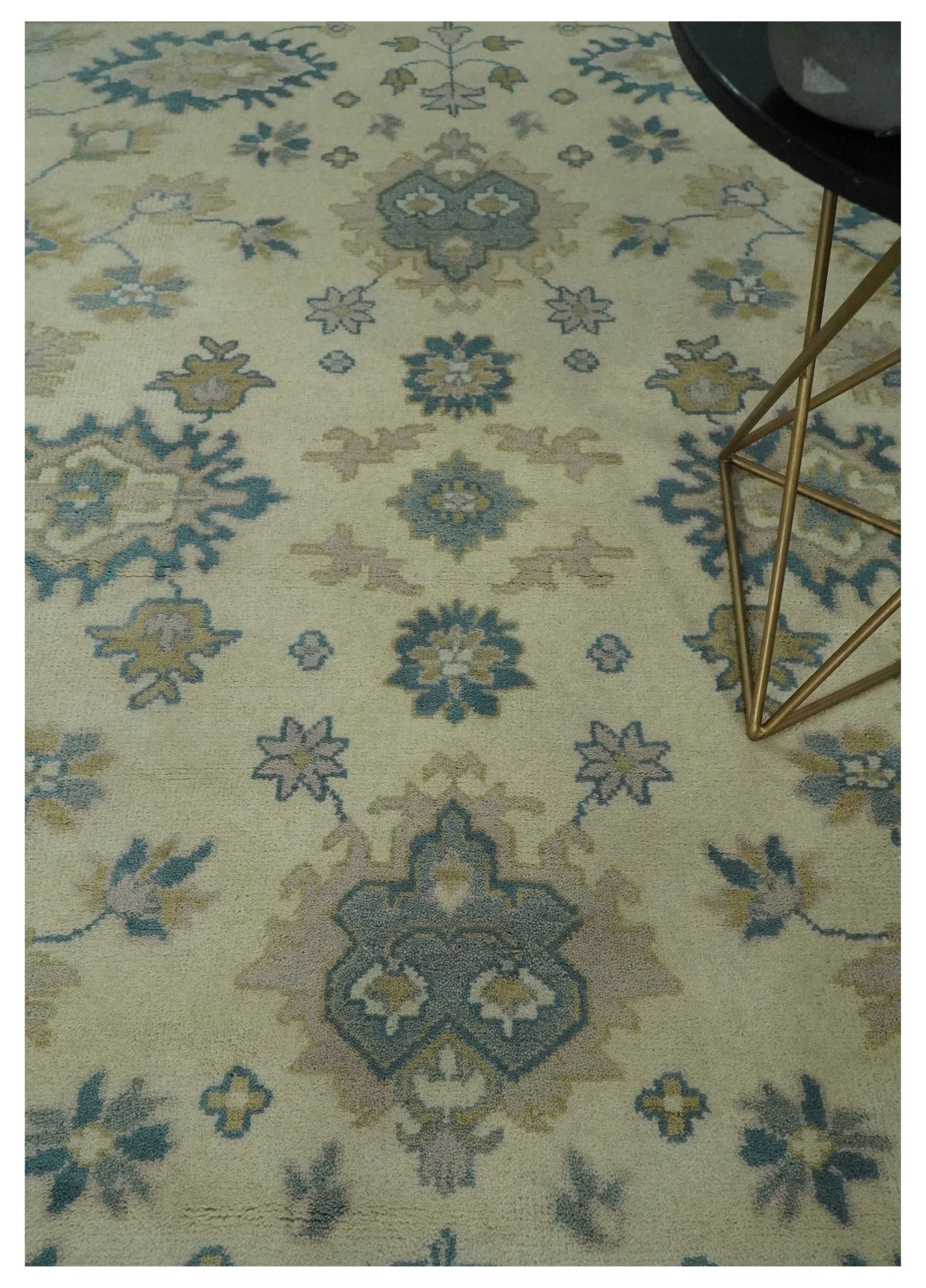Hand Knotted 8x10 Beige and Gray Antique Oushak Wool Area Rug - Image 2