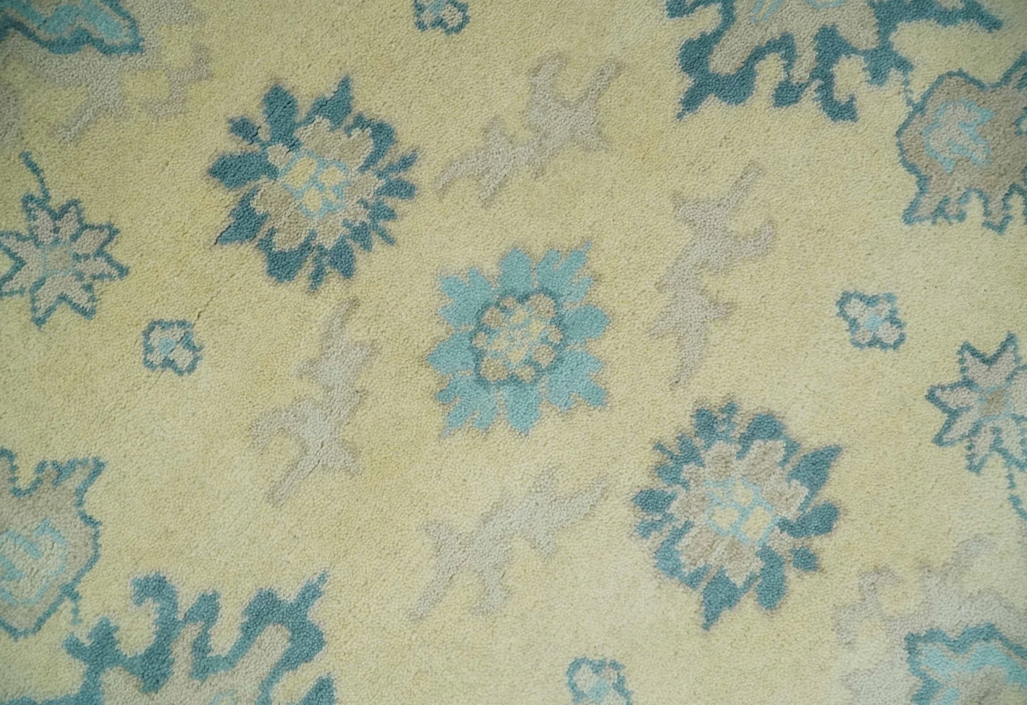 Hand Knotted 8x10 Beige and Teal Antique Oushak Persian Wool Area Rug | TRDCP1183810 - Image 4