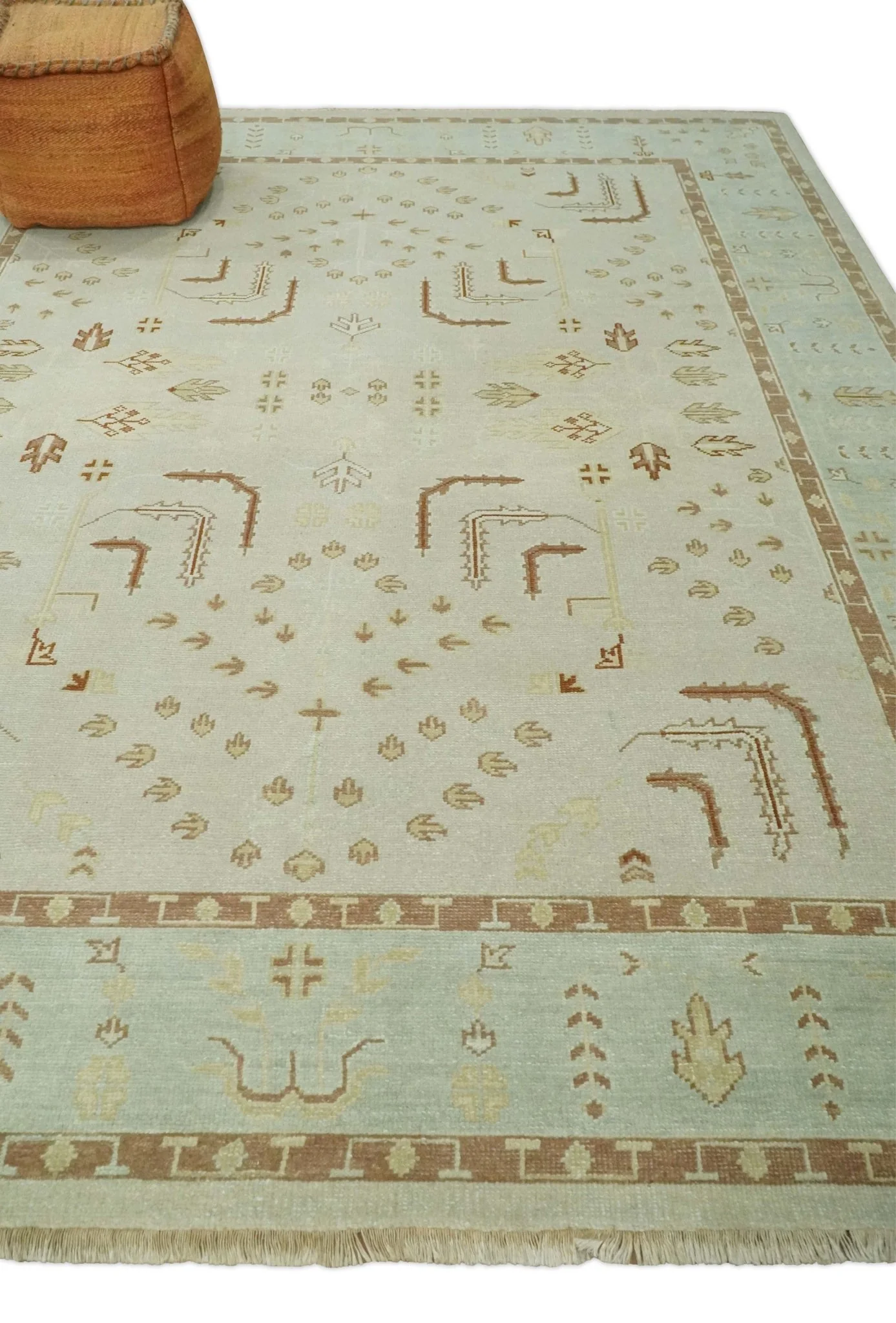 Hand Knotted Oushak 8x10 Beige and Brown Traditional Persian Wool Area Rug | AC32810 - Image 3